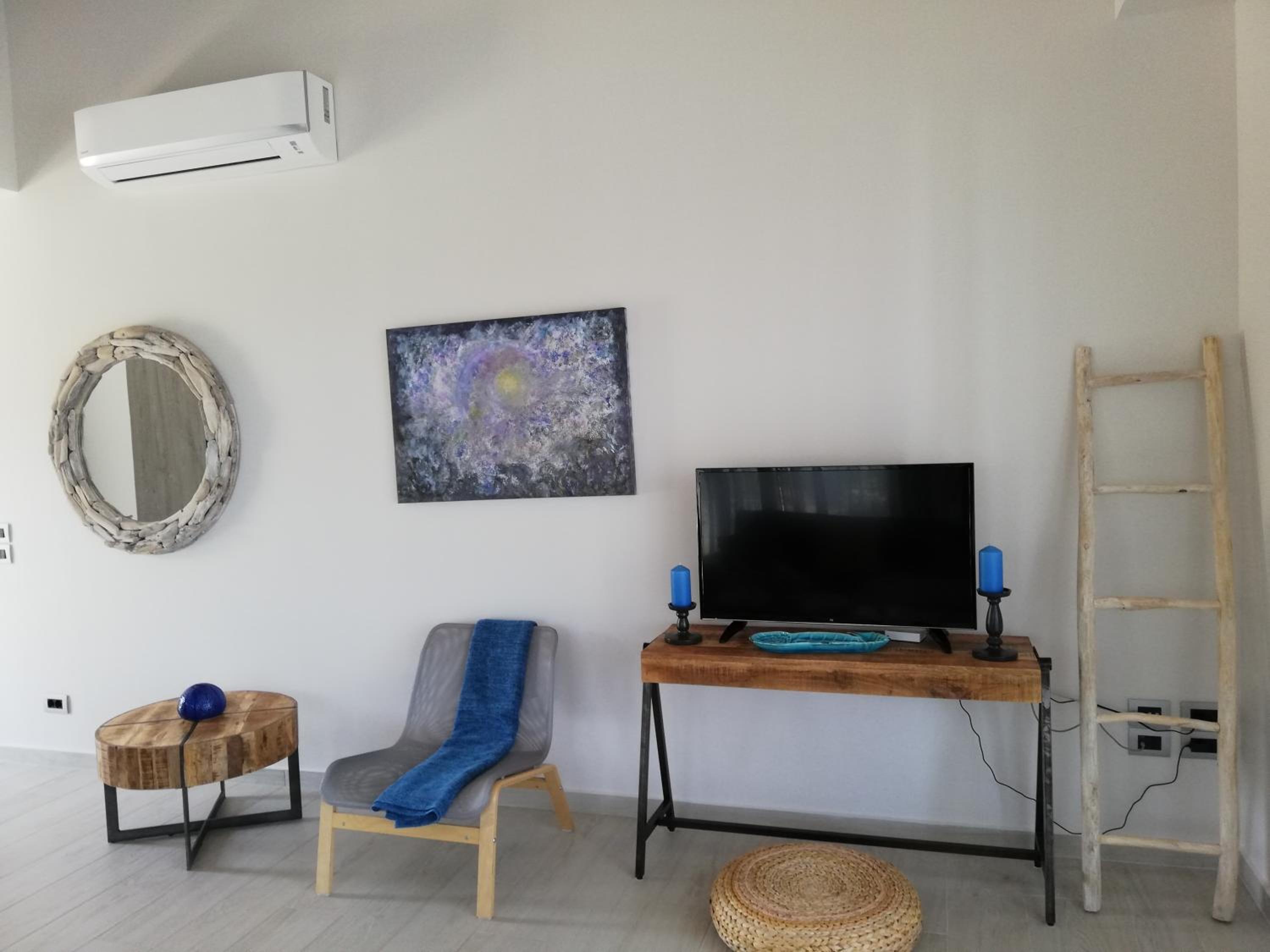 Three-Bedroom Villa photo 1