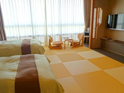 Twin Room - Main Building photo 3