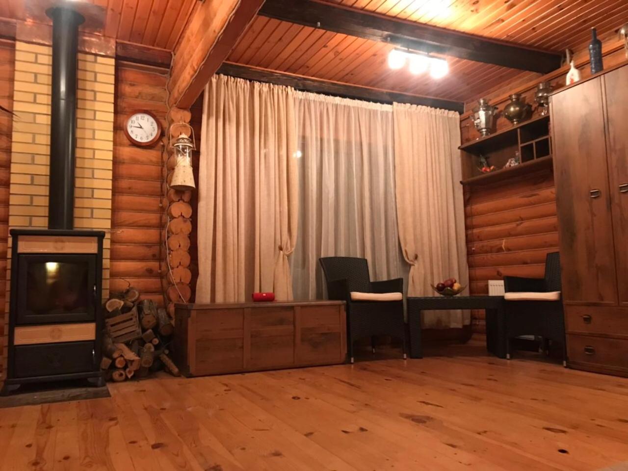 Three-Bedroom House photo 1