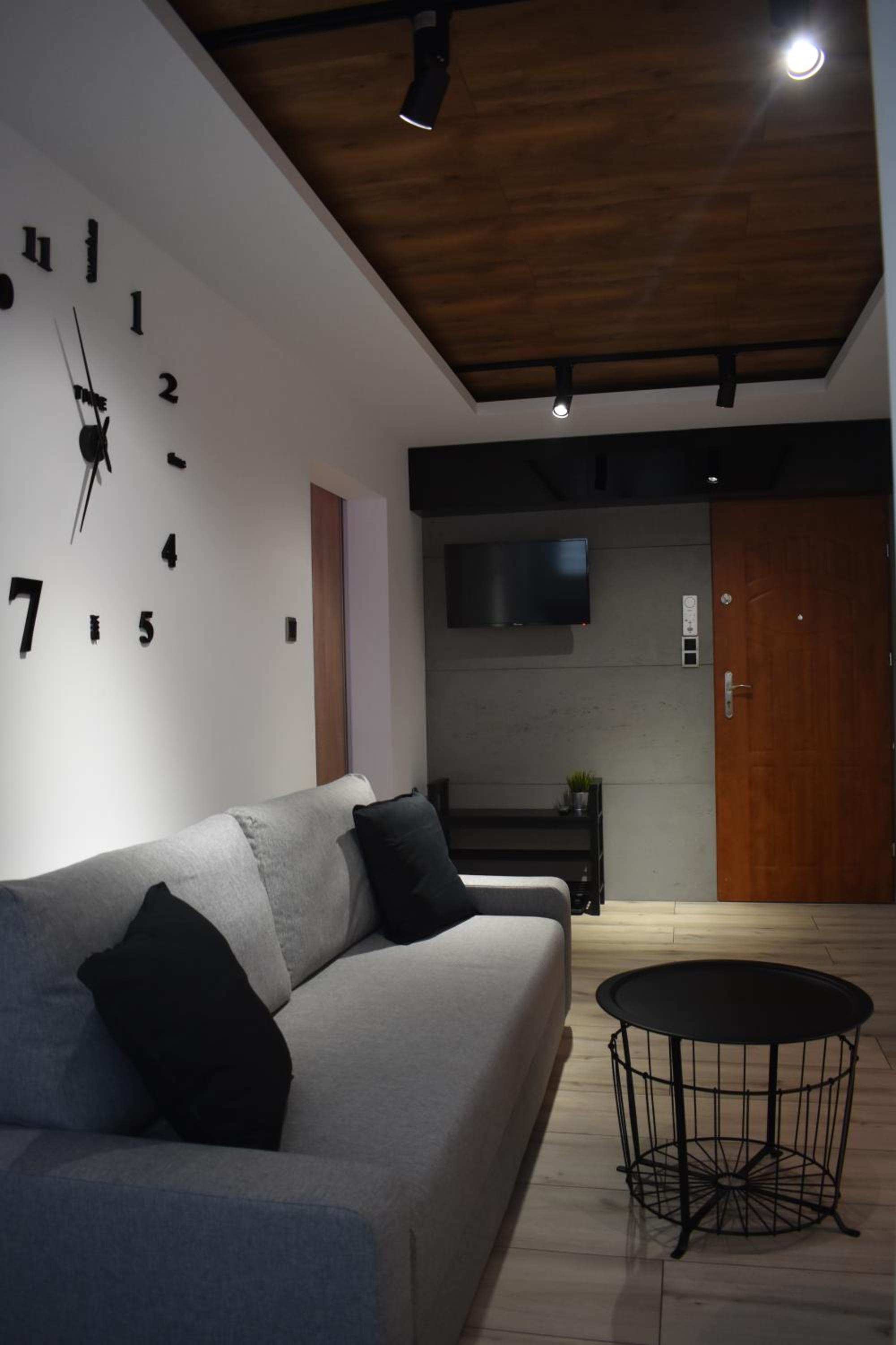 Studio Apartment photo 1