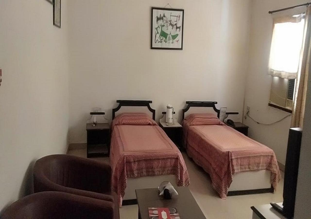 Standard Double or Twin Room photo 3