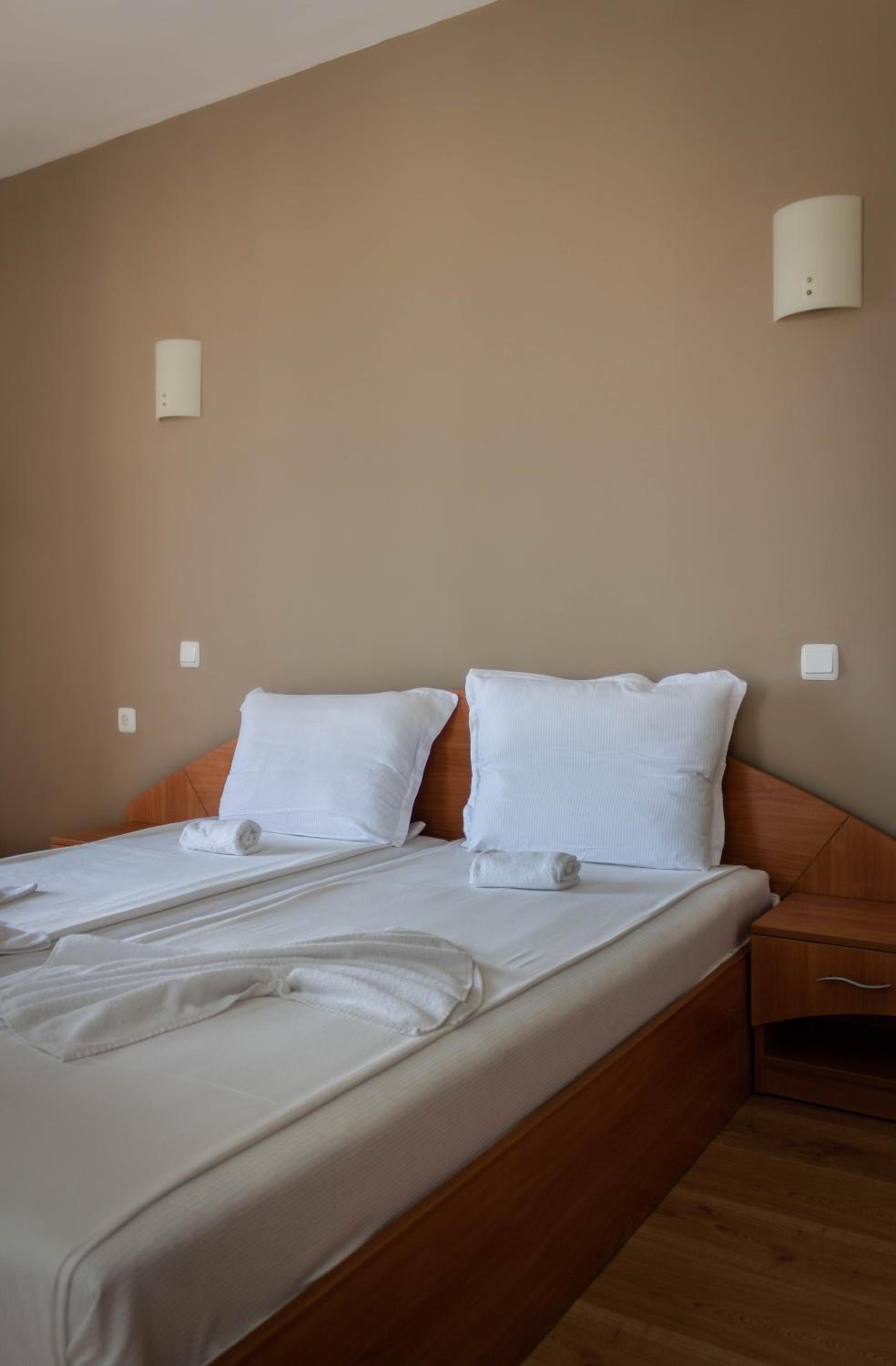 Double Room with Balcony photo 2