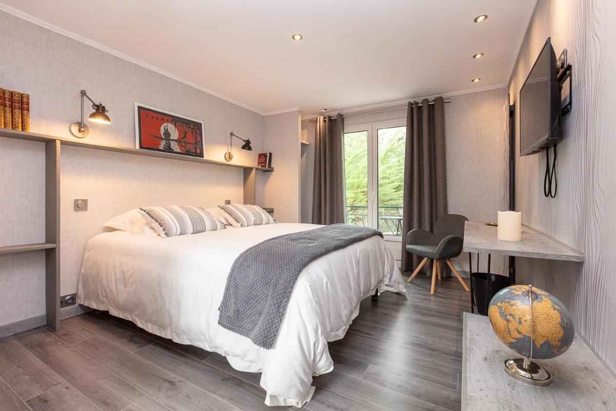 Double Room with Sea View photo 2