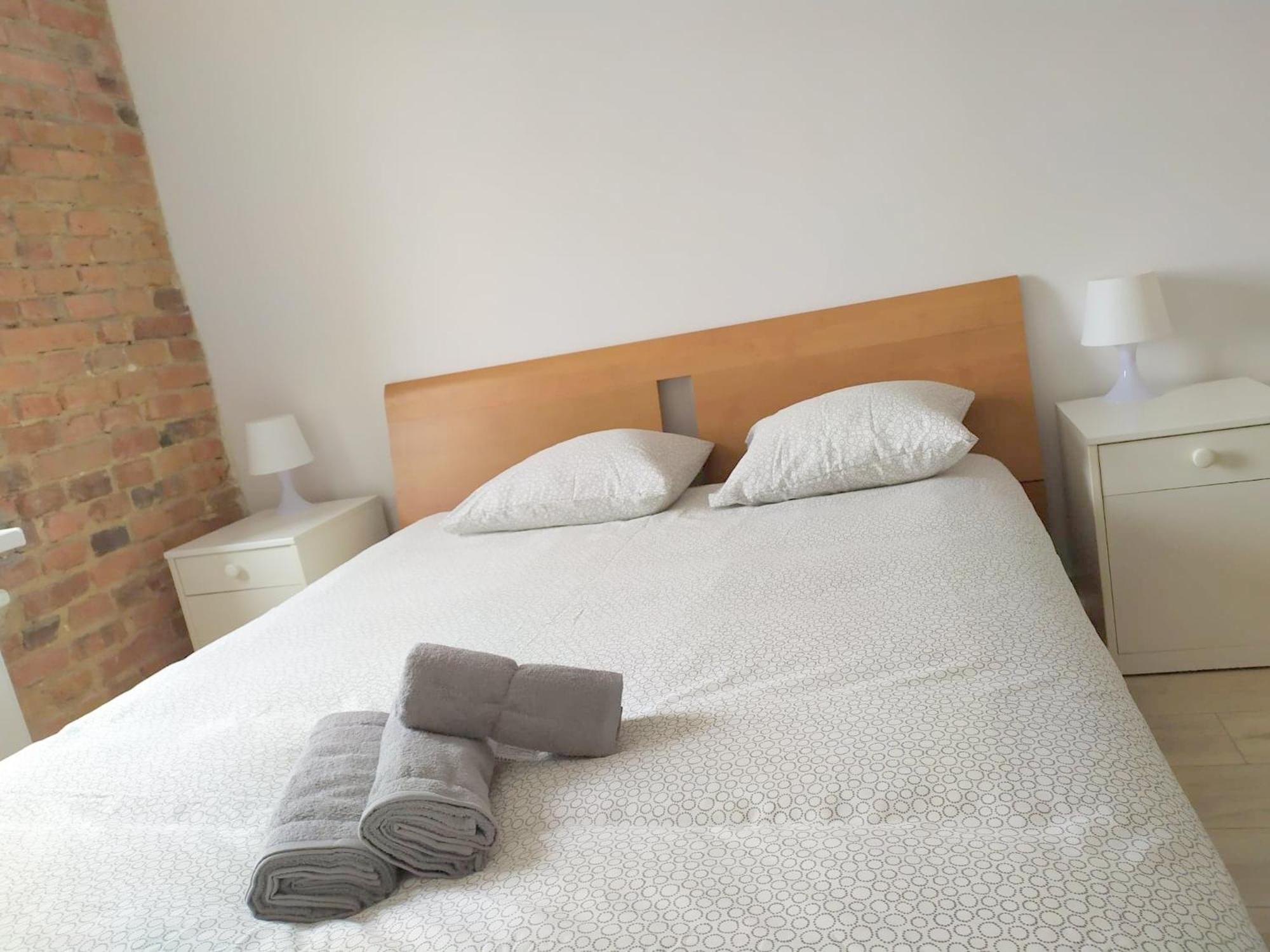 Budget Double Room - Photo 29