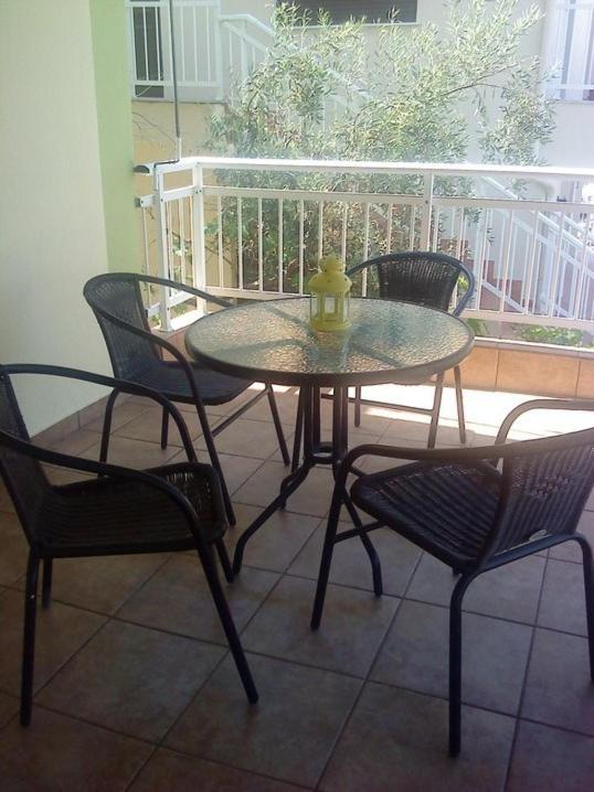 Two-Bedroom Apartment (4 Adults)