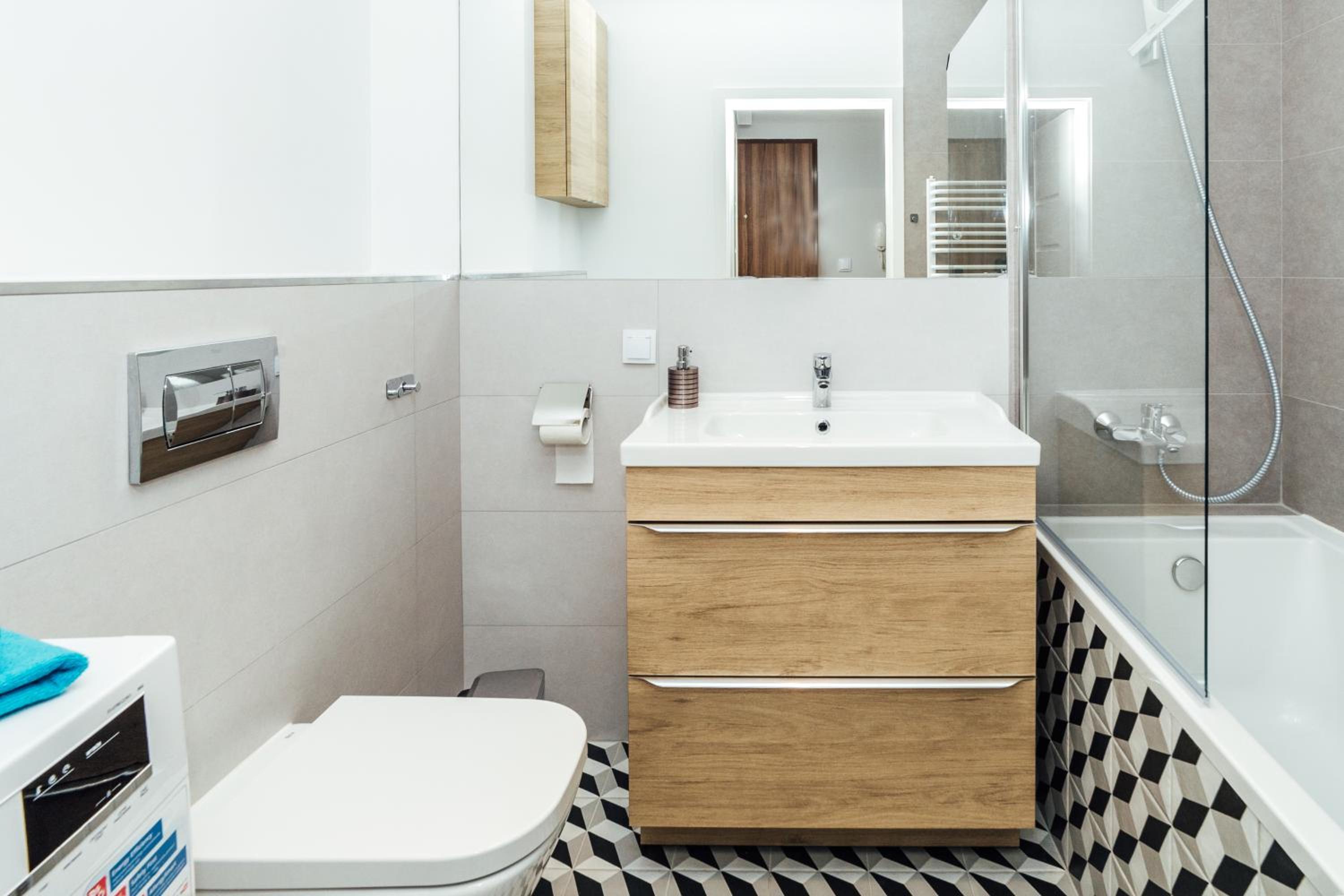One-Bedroom Apartment - Photo 6