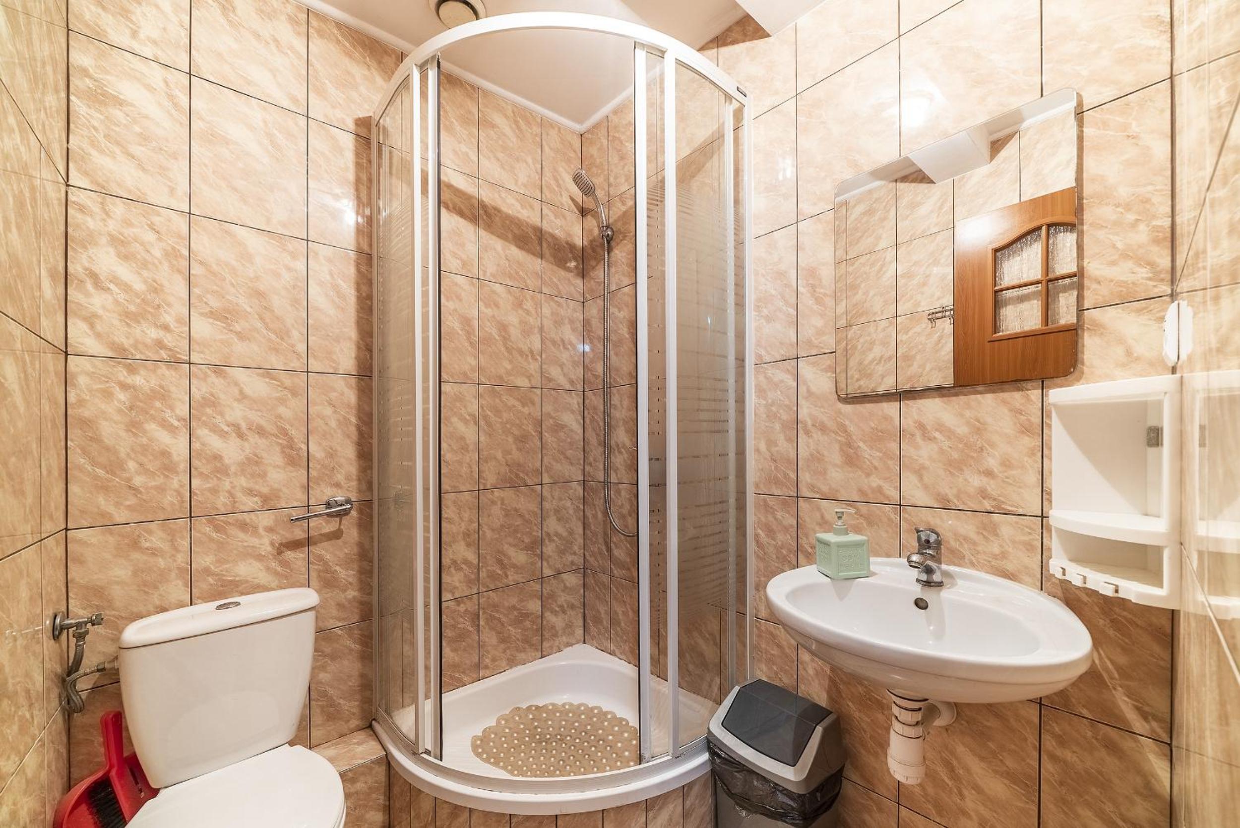 Quadruple Room with Private External Bathroom photo 1