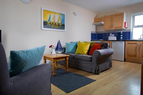 One-Bedroom Apartment photo 2