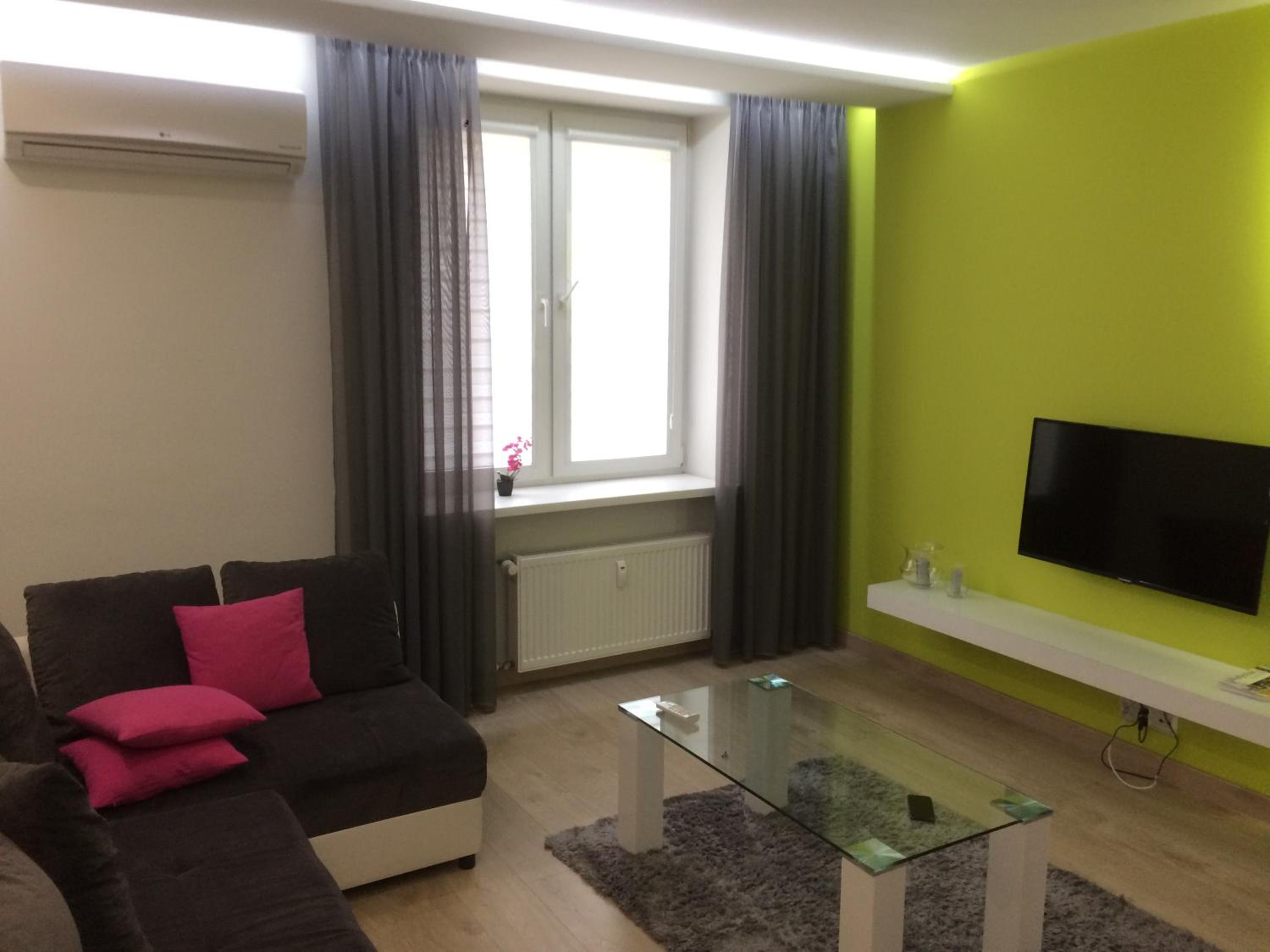Two-Bedroom Apartment - Photo 1