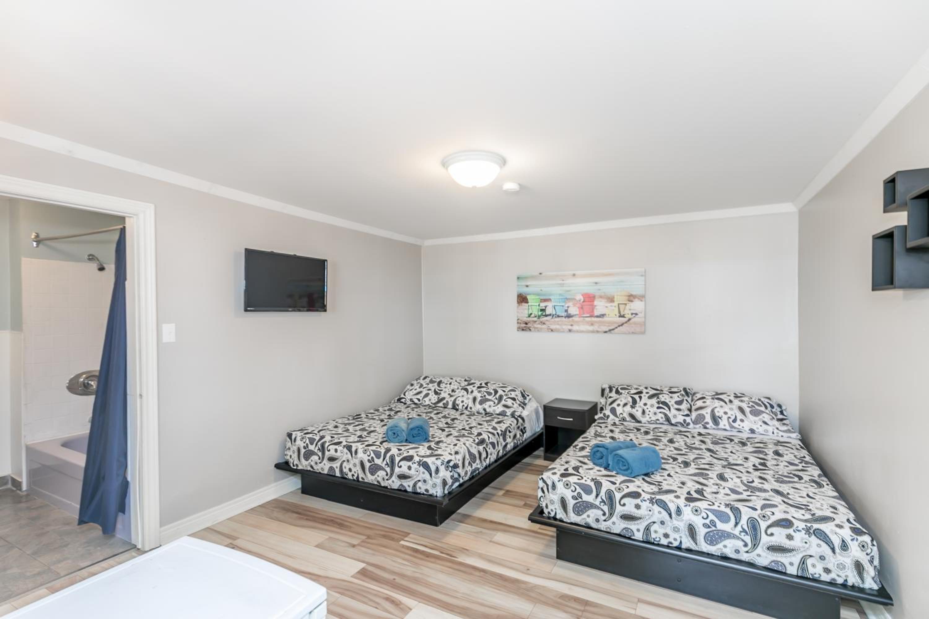 Standard Room photo 2