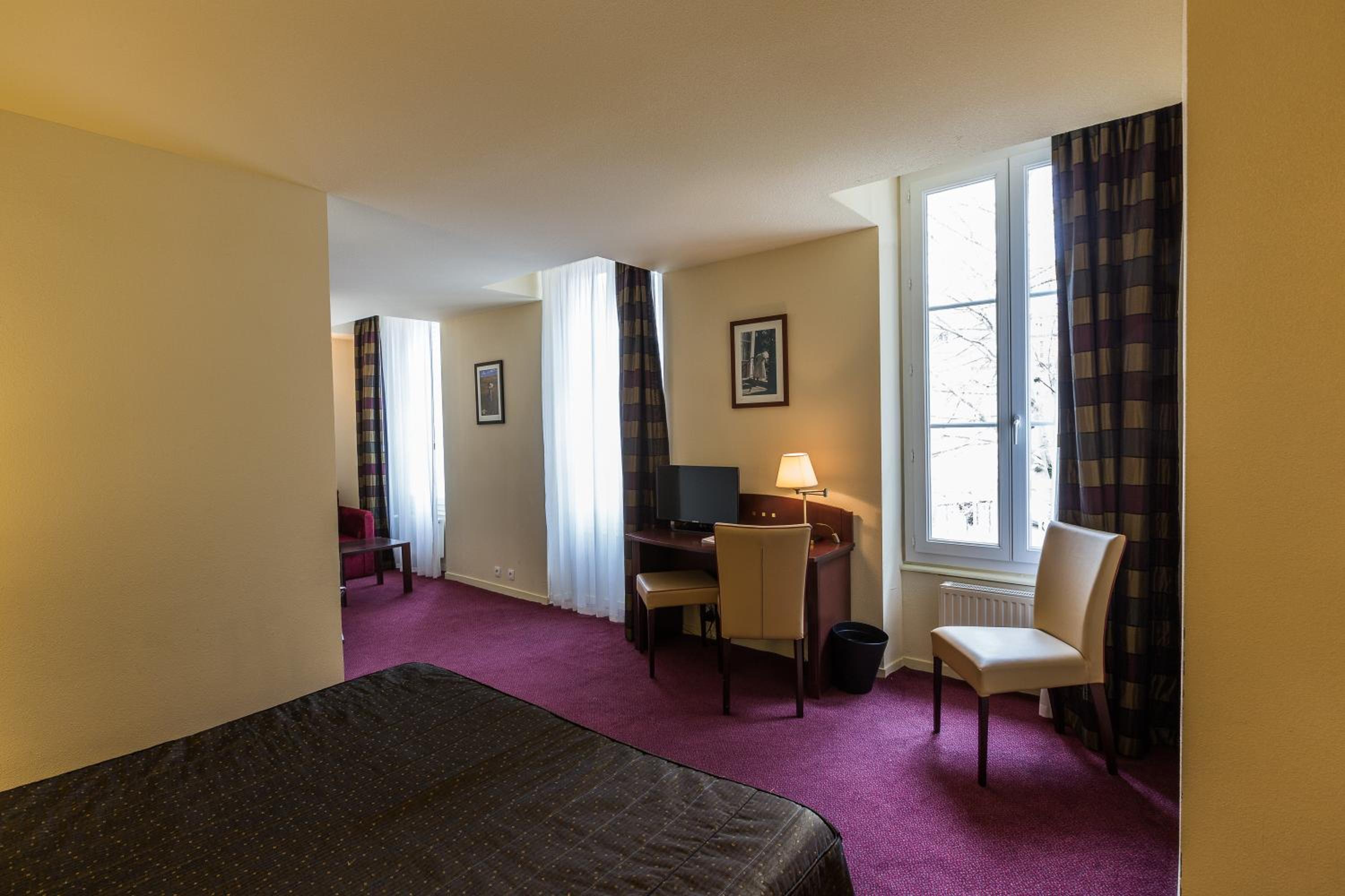 Comfort Quadruple Room