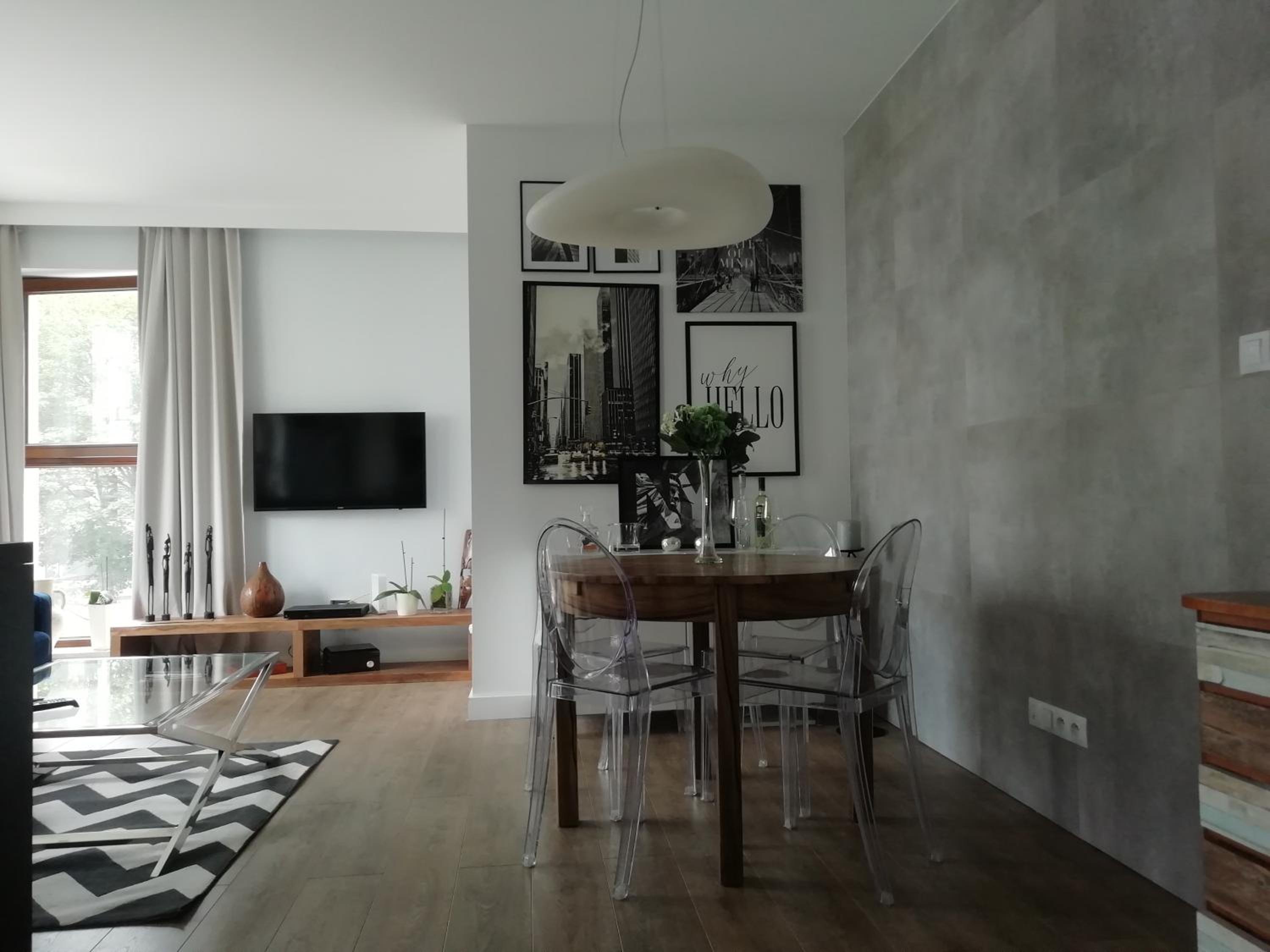One-Bedroom Apartment - Photo 39