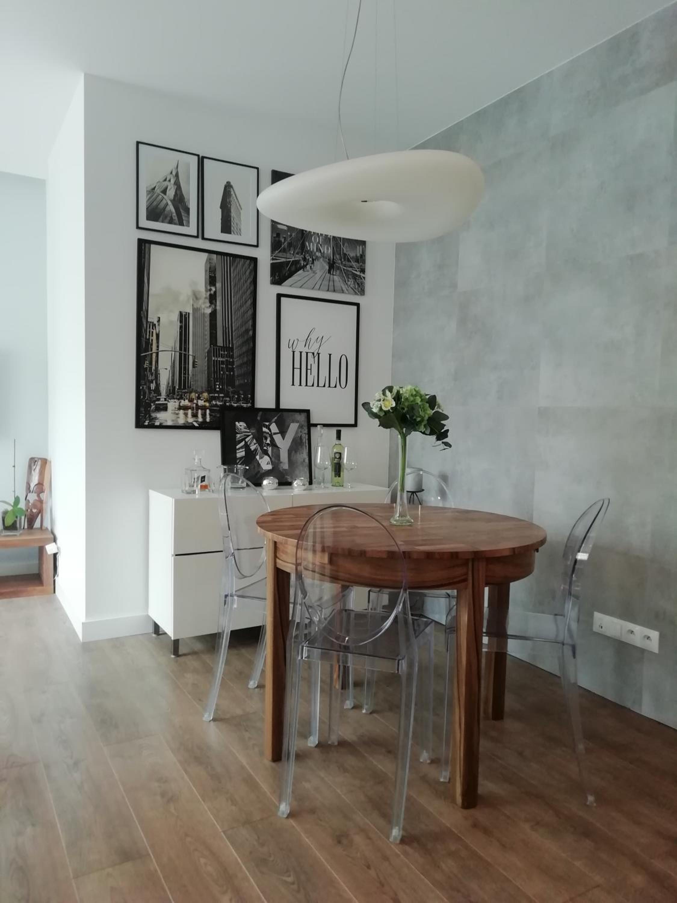 One-Bedroom Apartment - Photo 32