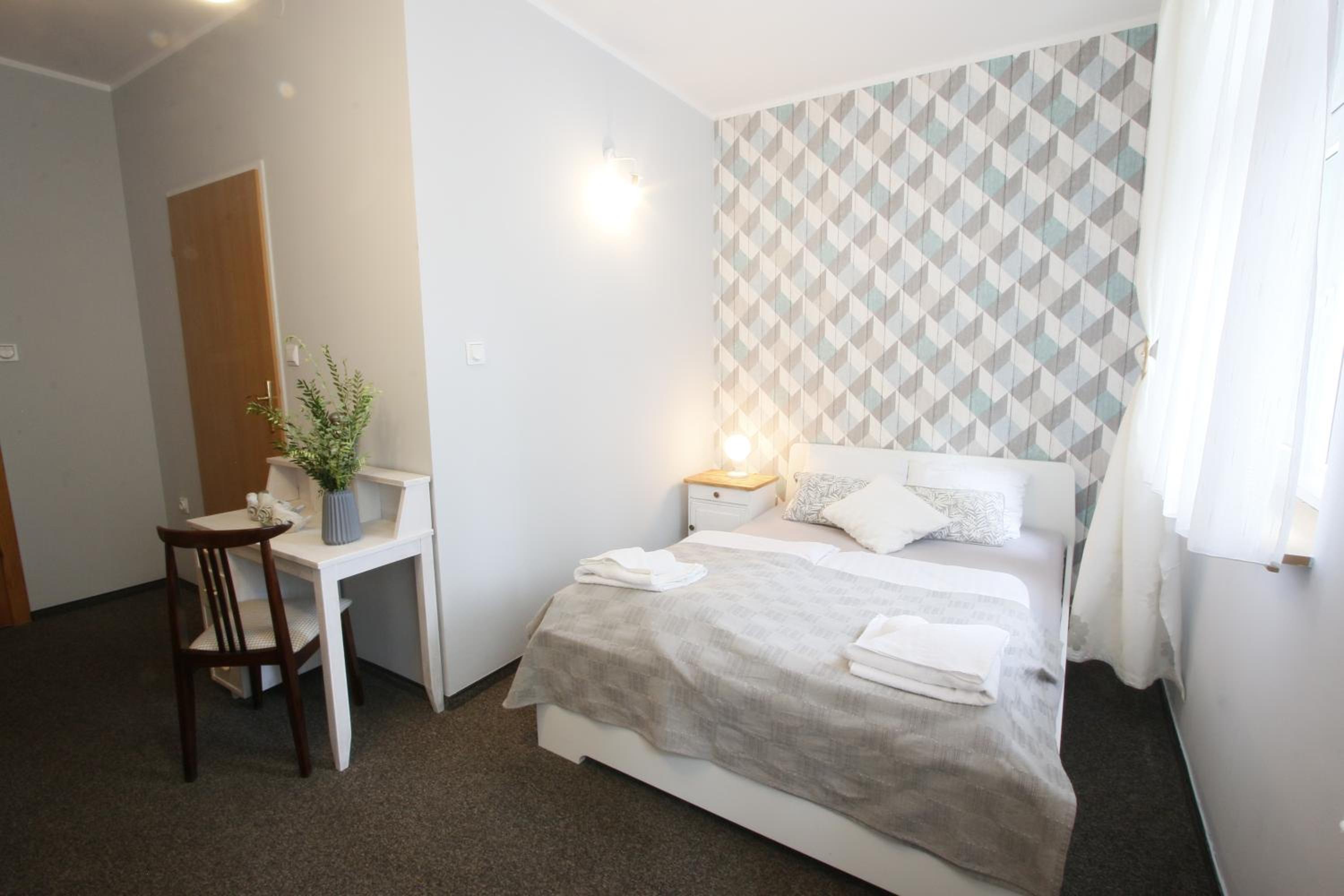 Double Room with Private Bathroom photo 2