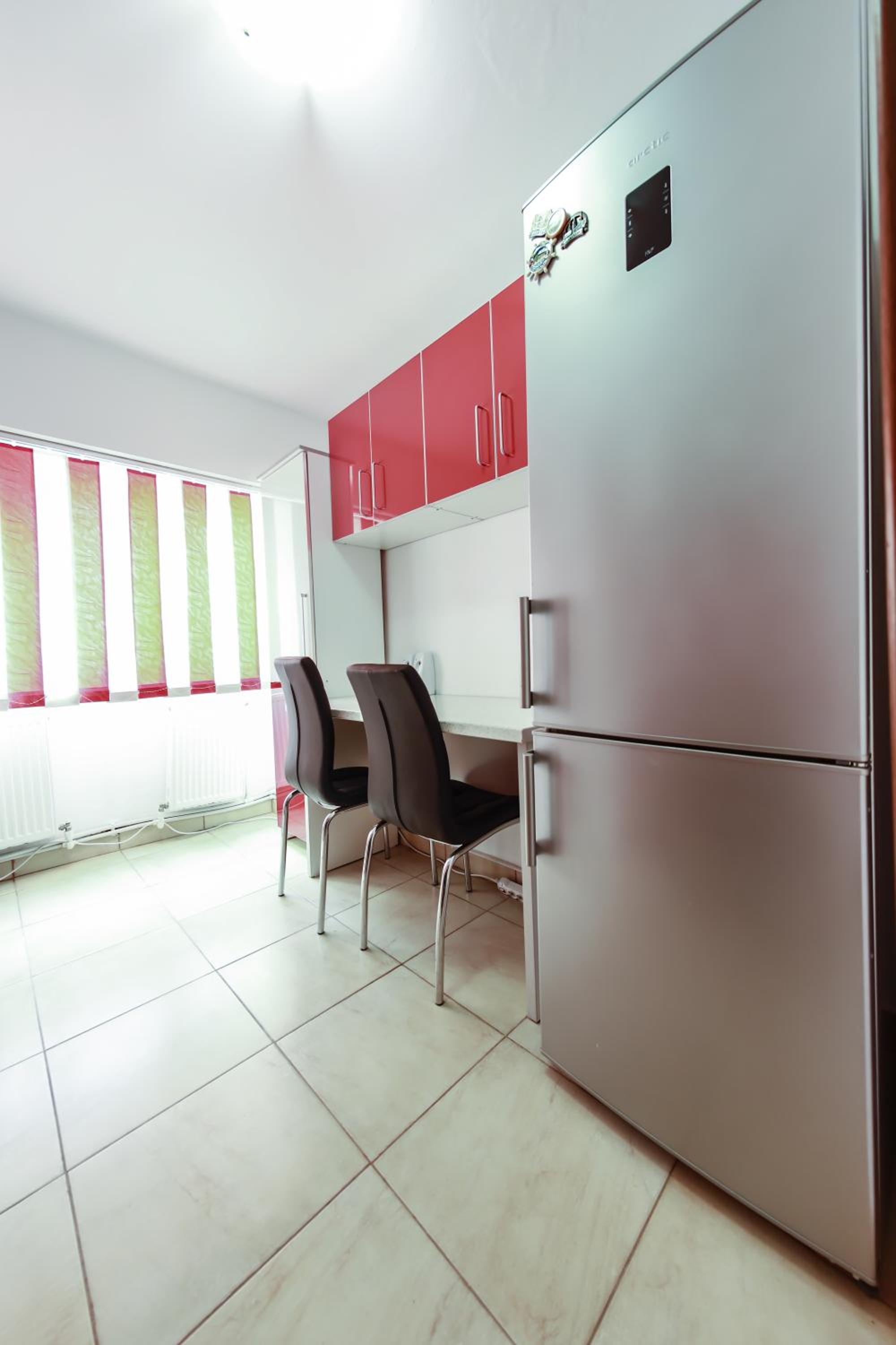 One-Bedroom Apartment - Photo 5