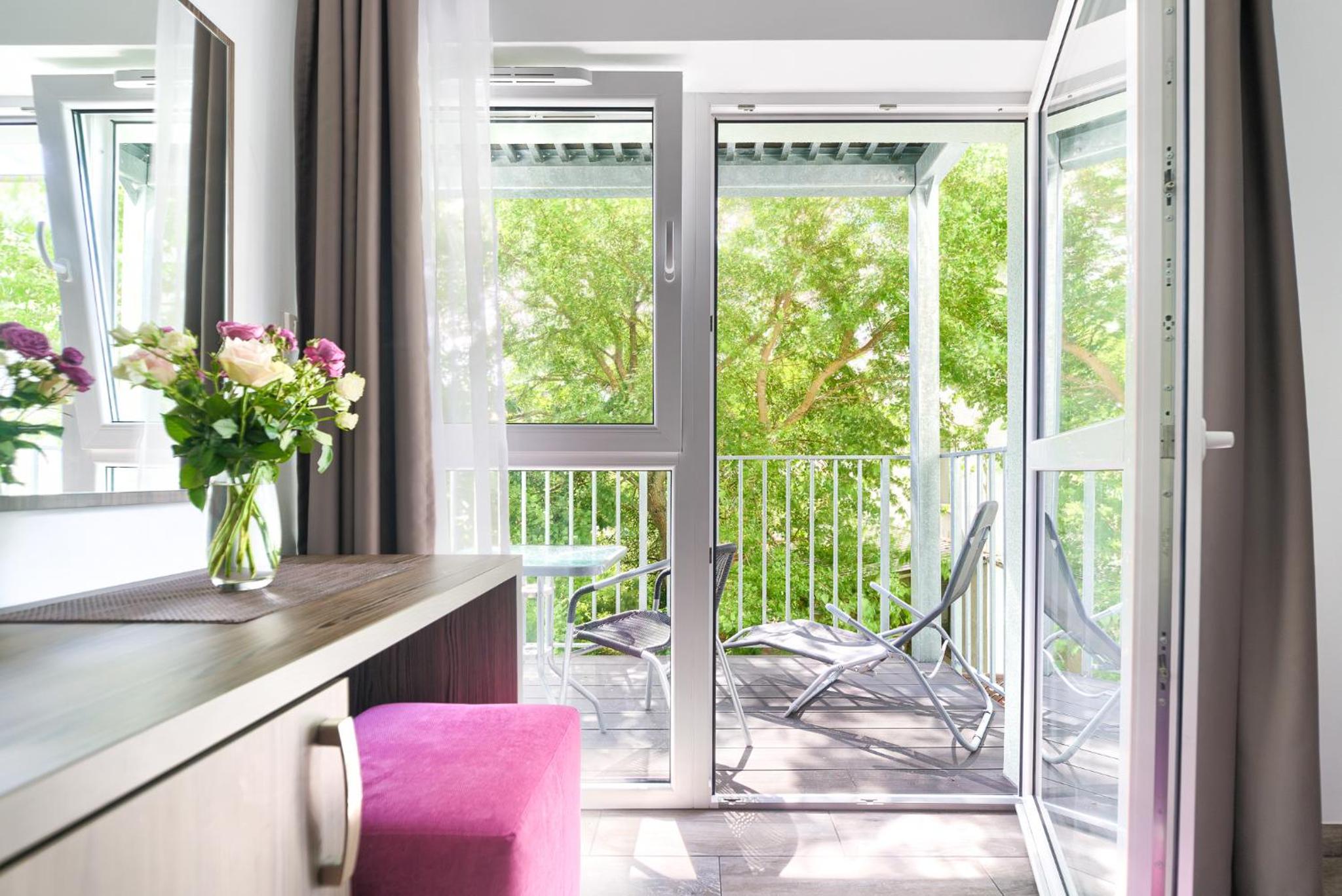Double Room with Balcony photo 3