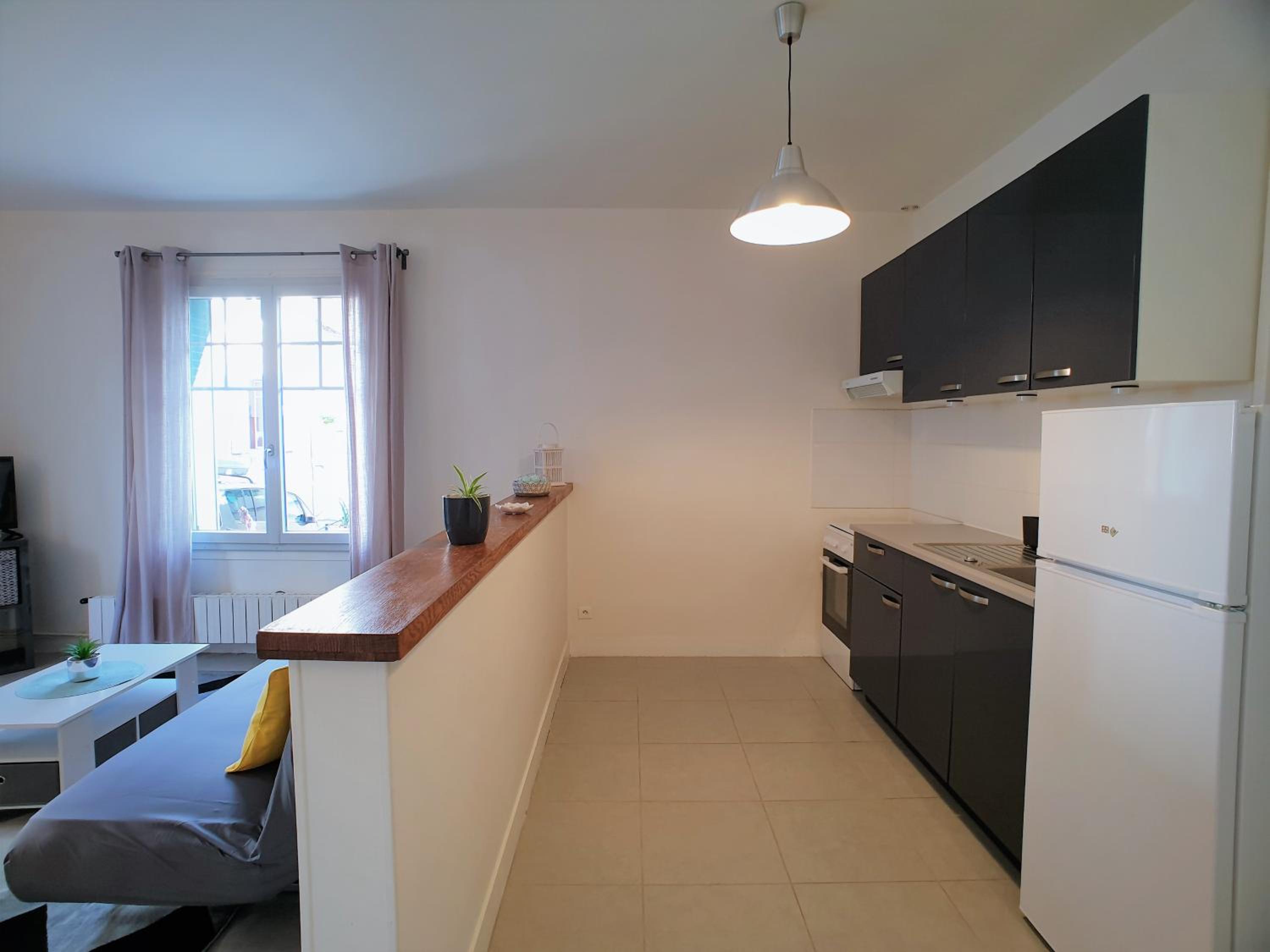 Apartment - Ground Floor - Photo 3