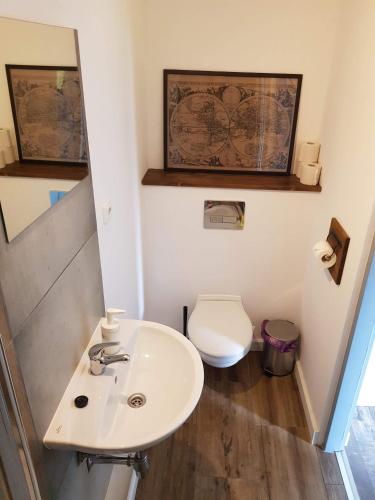 Small Double Room photo 1