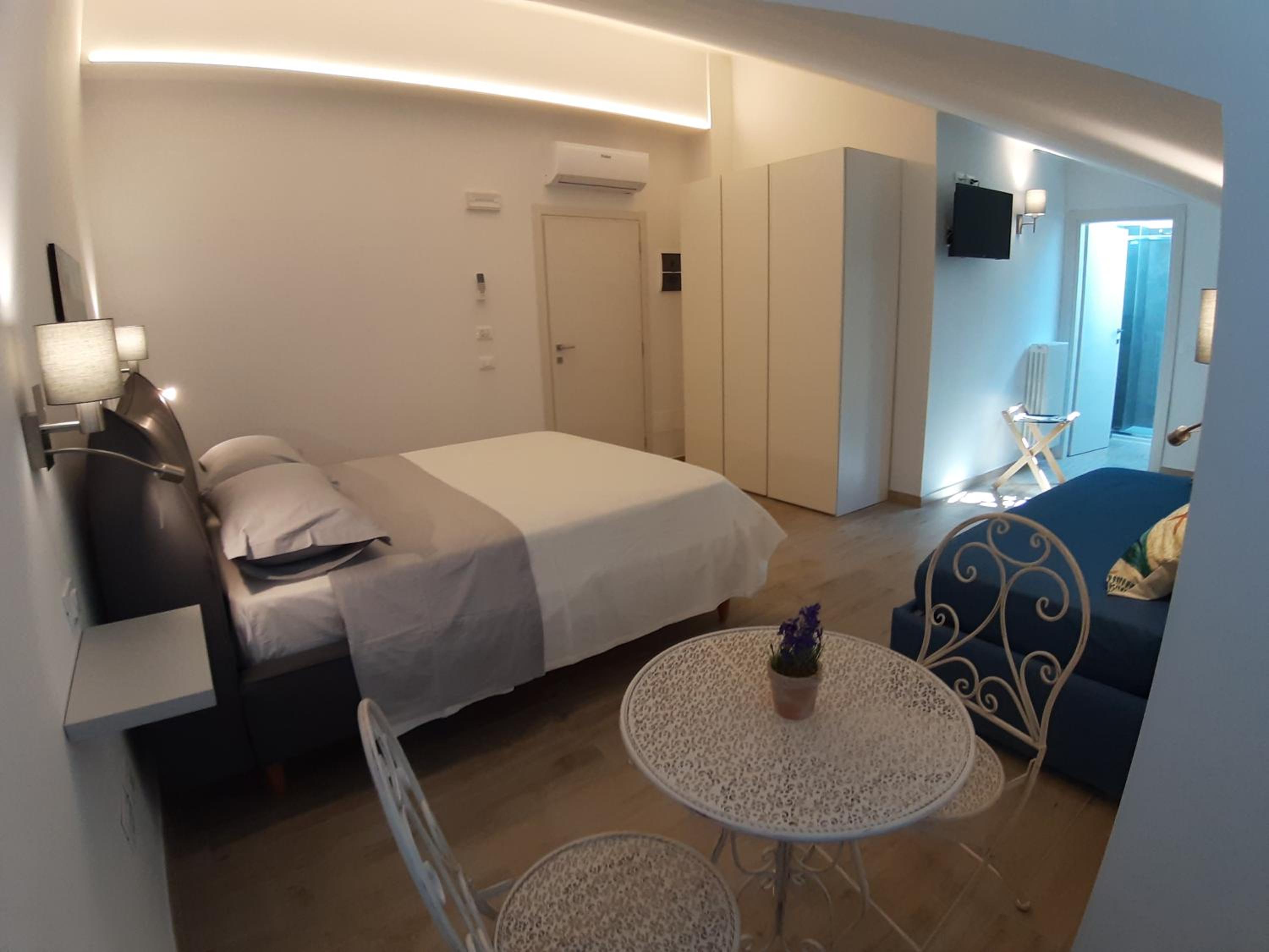 Deluxe Triple Room photo 1