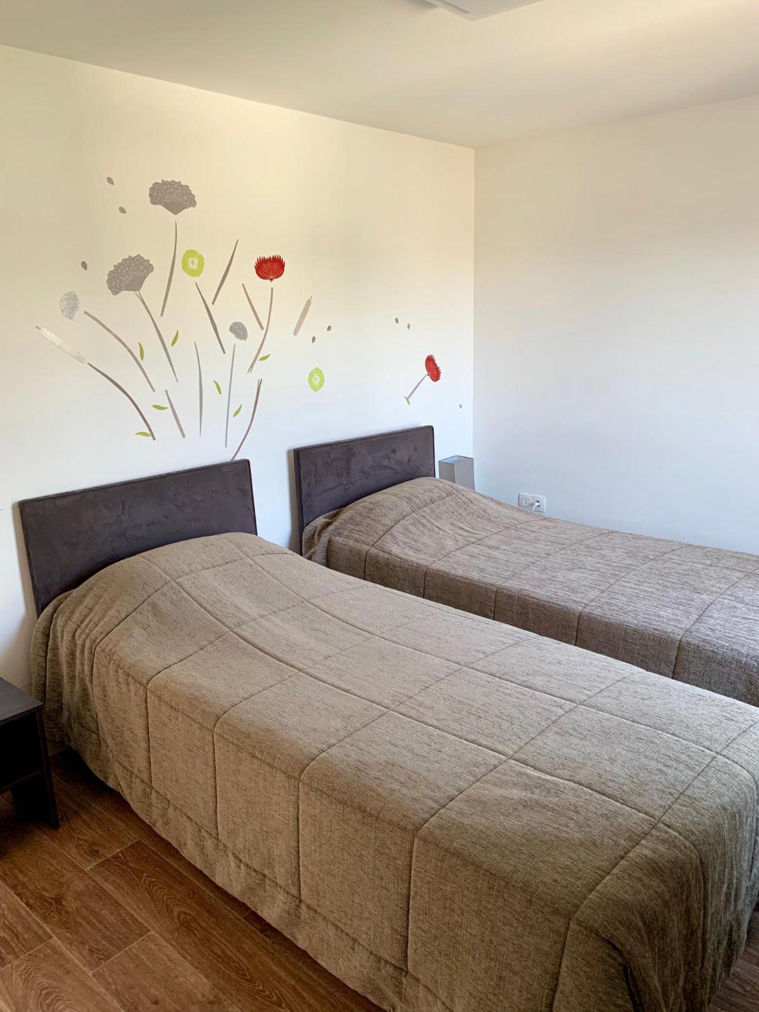 Two-Bedroom Apartment with Sea View - Photo 14