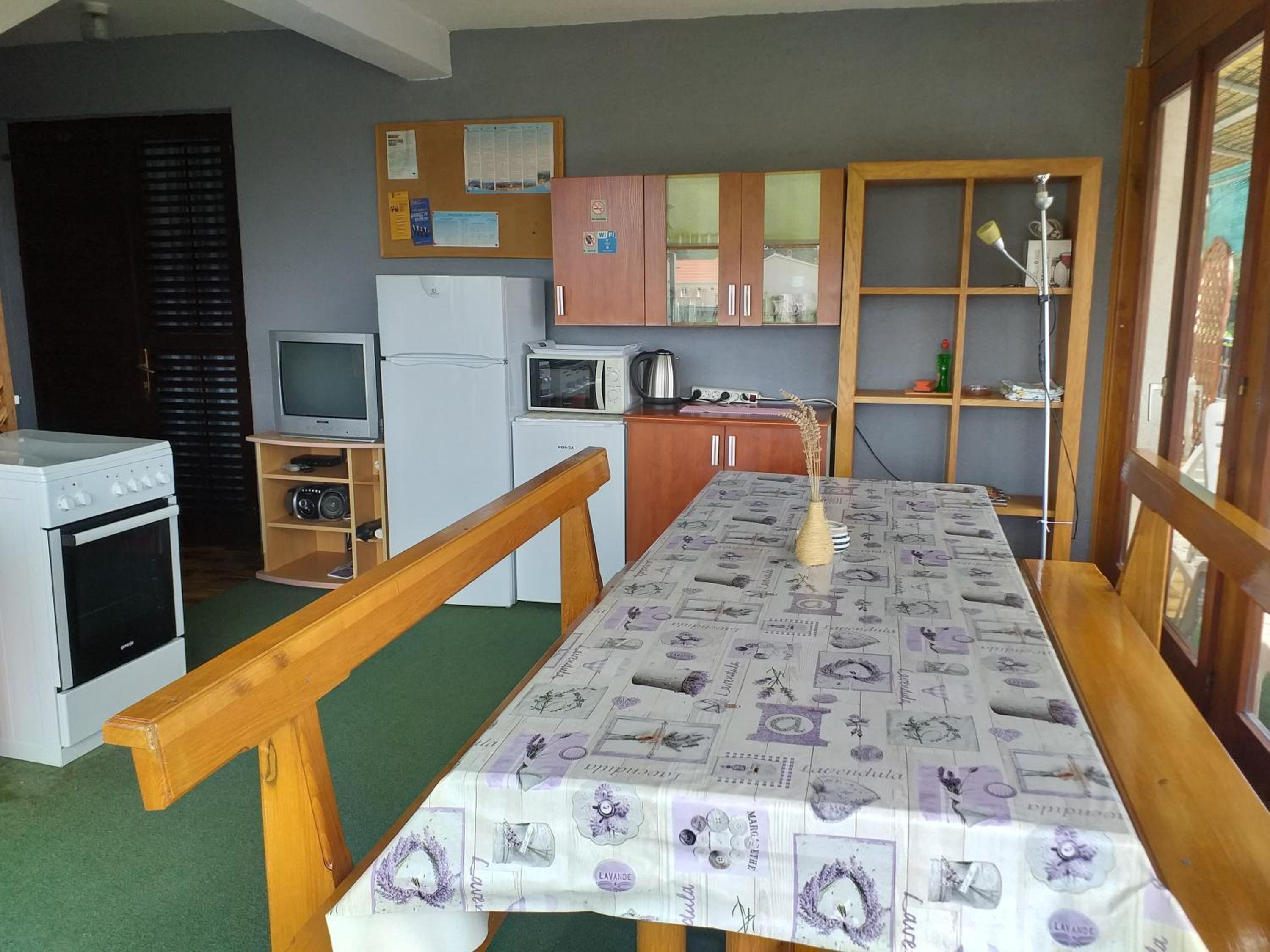 Apartment with Sea View - Photo 2