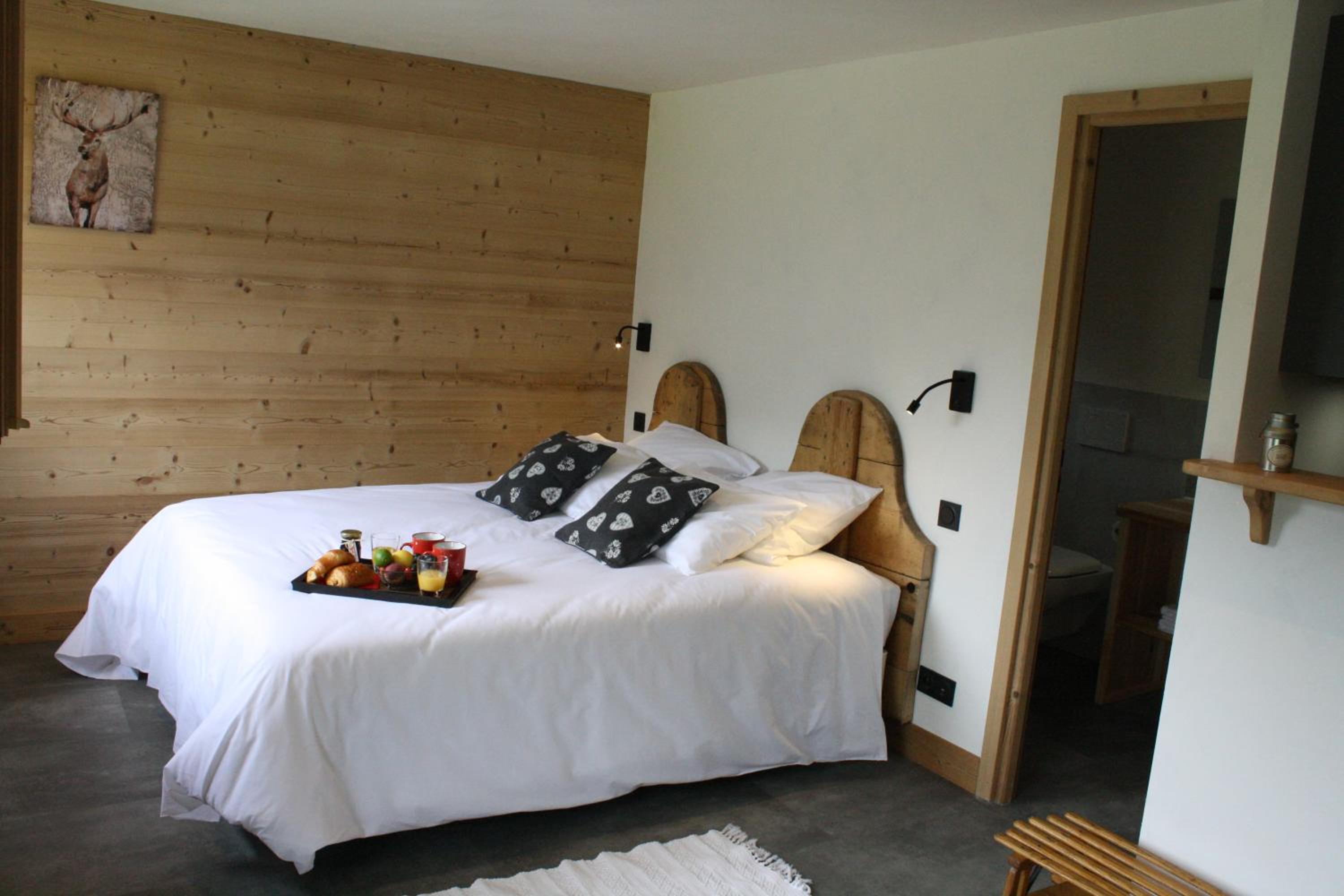 King Room with Mountain View
