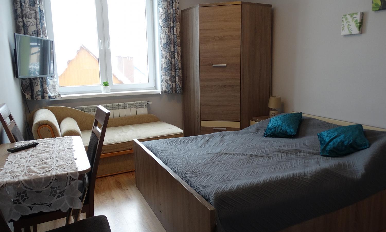 Deluxe Double Room (2 Adults + 1 Child) photo 2