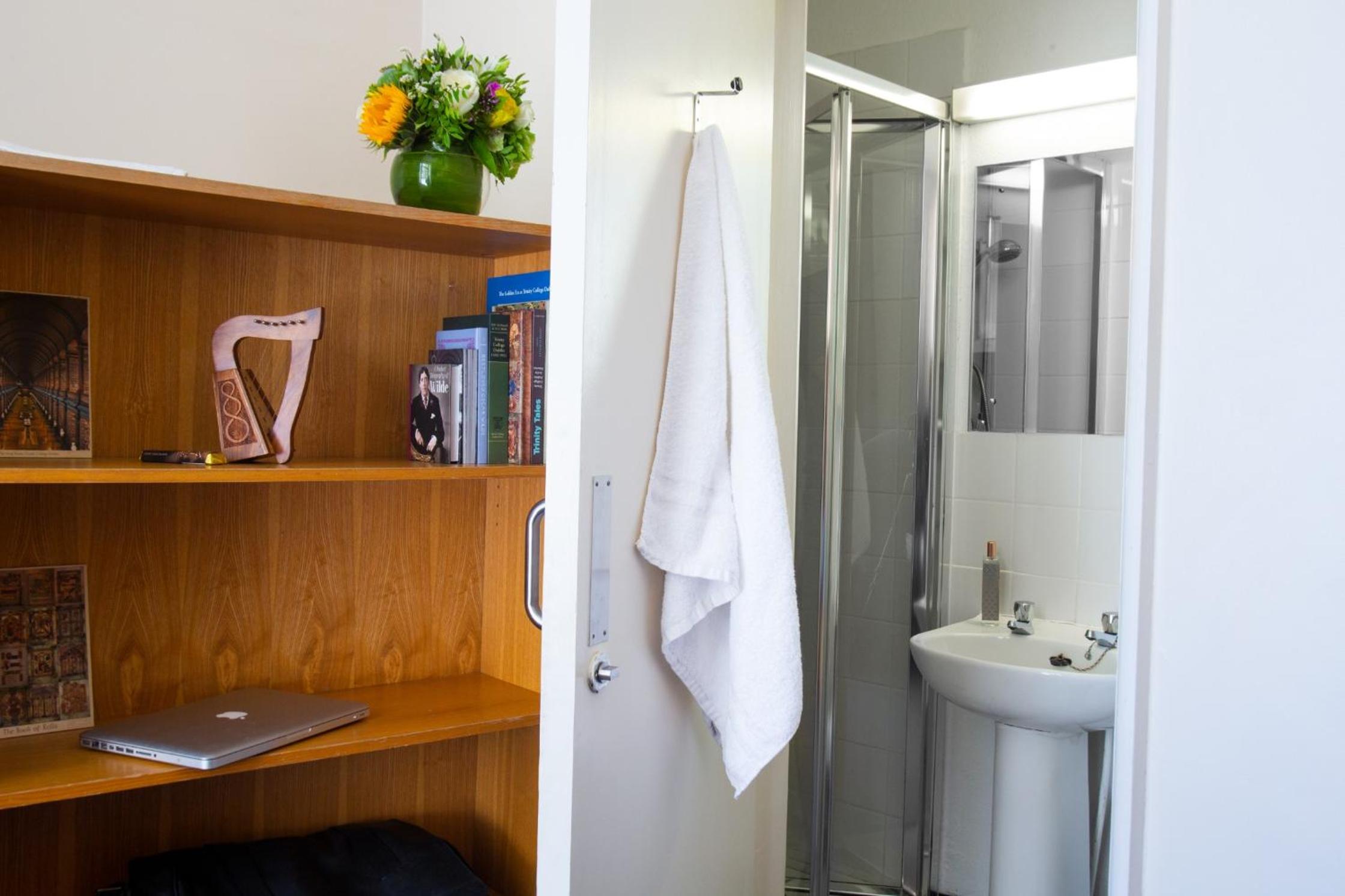 En Suite Twin Room photo 3