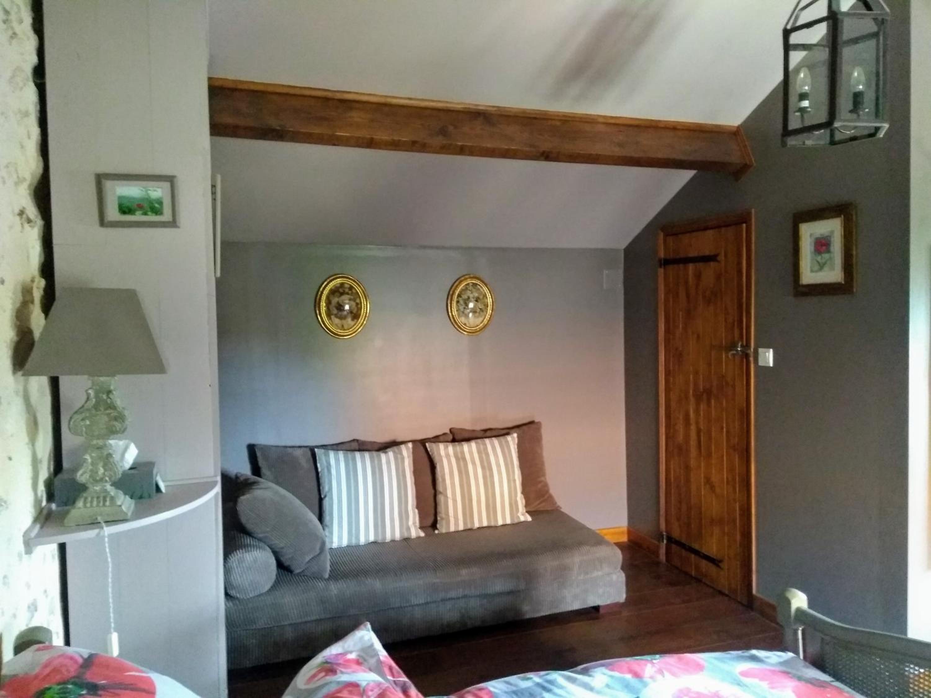 Double Room with Private Bathroom photo 3