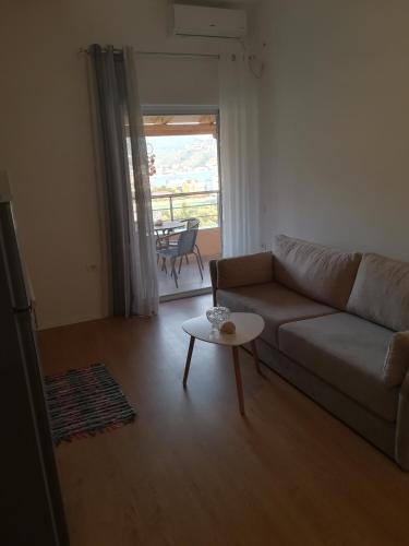 Deluxe Apartment photo 2