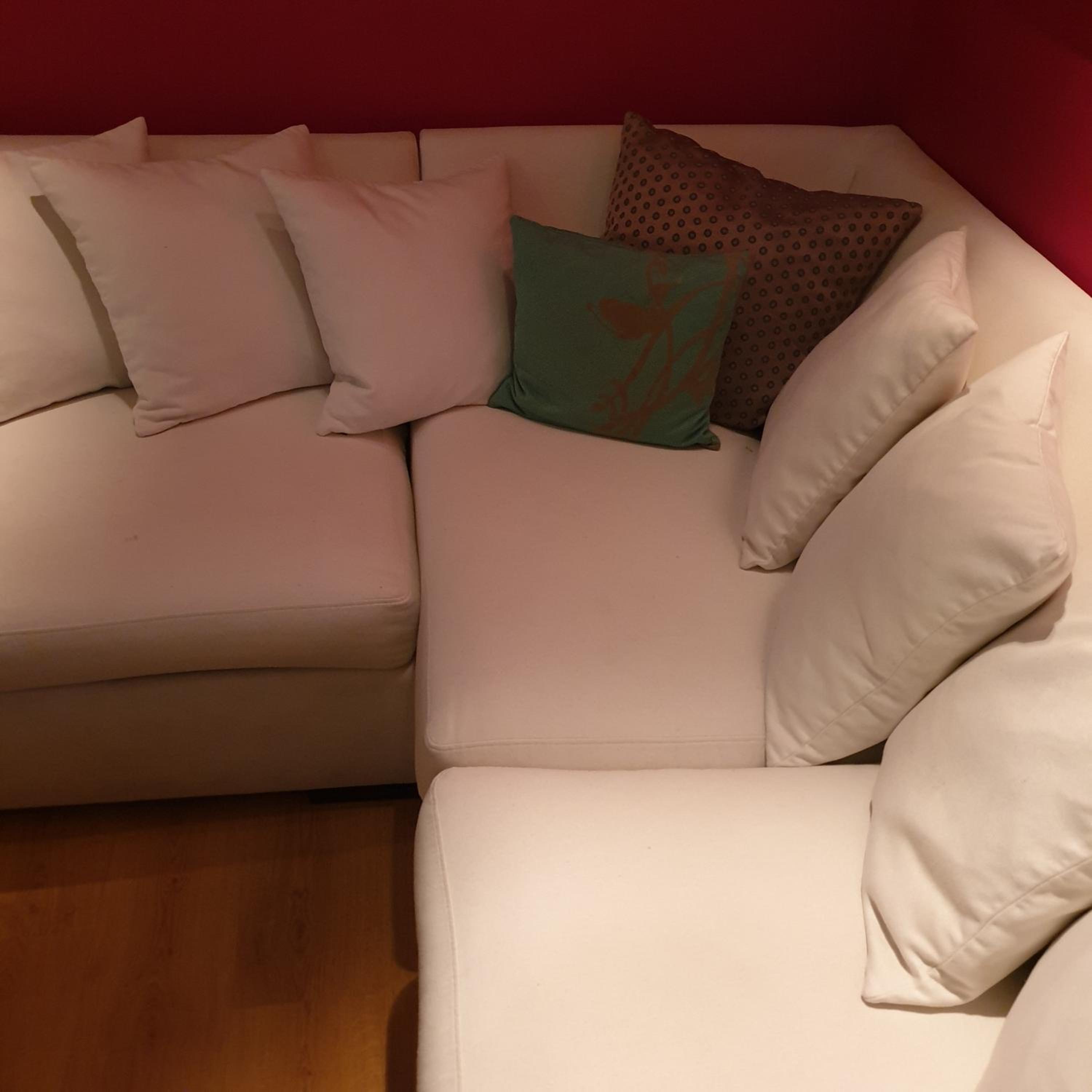 Apartment with Balcony - Photo 15