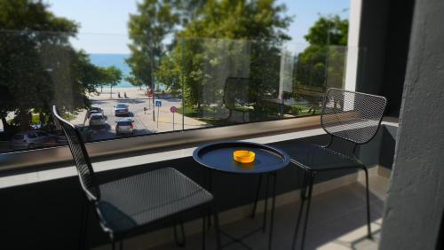 Deluxe Double Room with Balcony and Sea View
