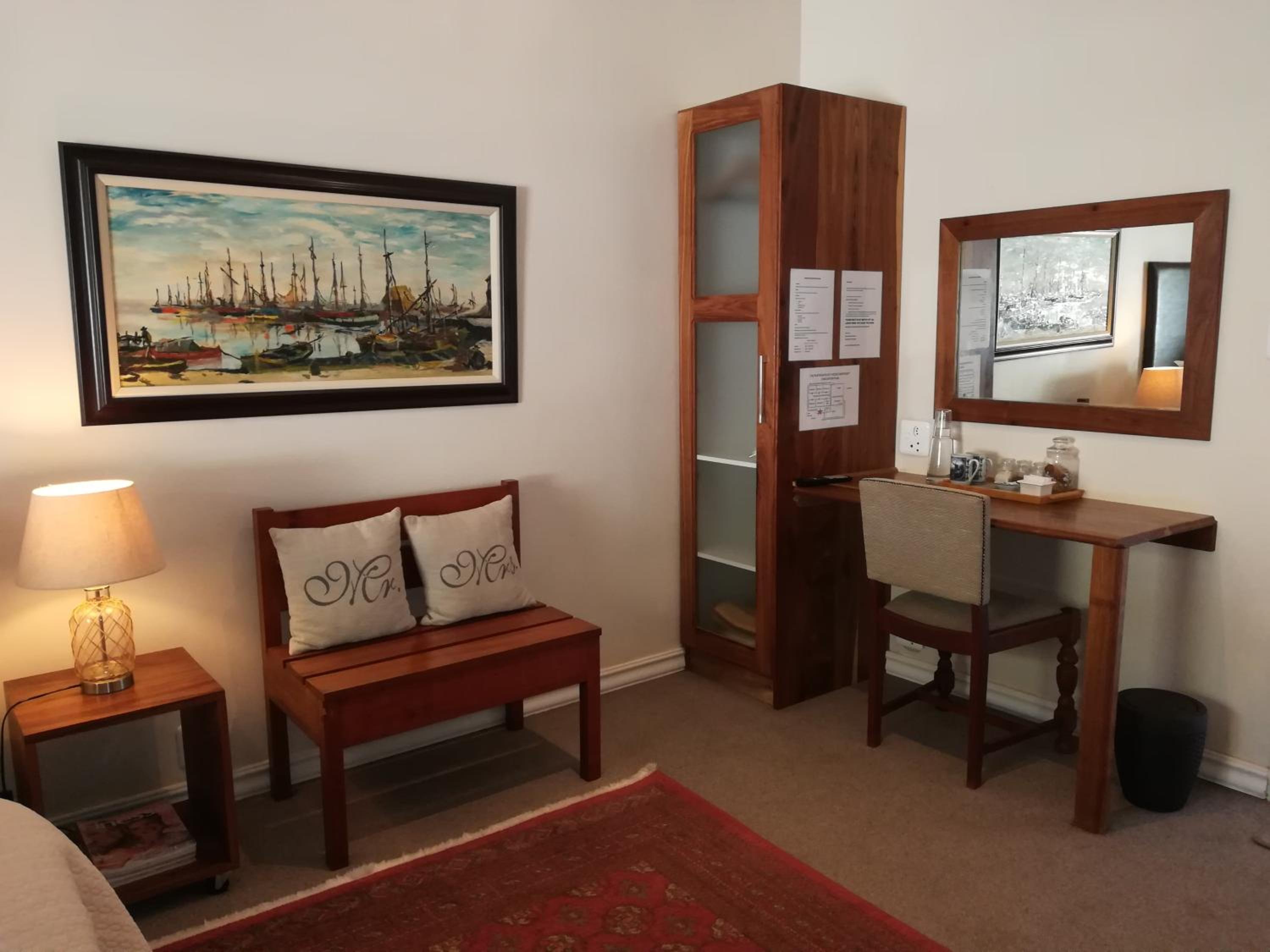 Deluxe Family Room photo 1