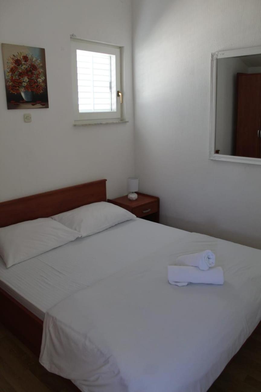 Apartment - Photo 9