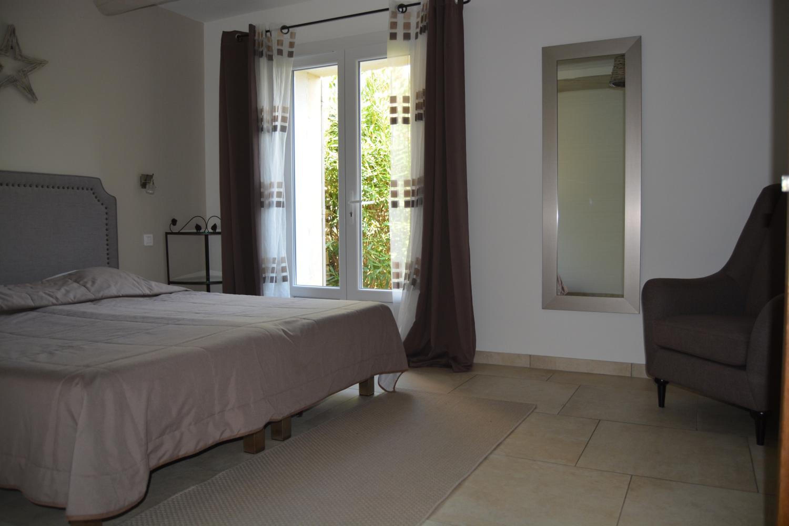 Apartment with Mountain View (2 Adults)
