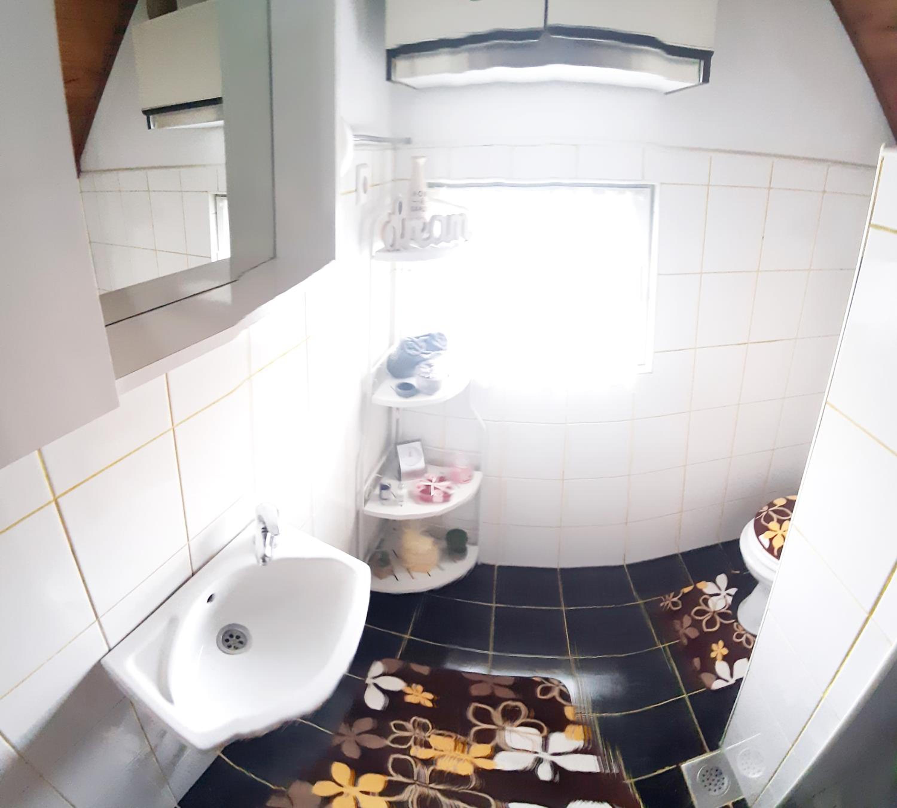 One-Bedroom Apartment - Photo 24