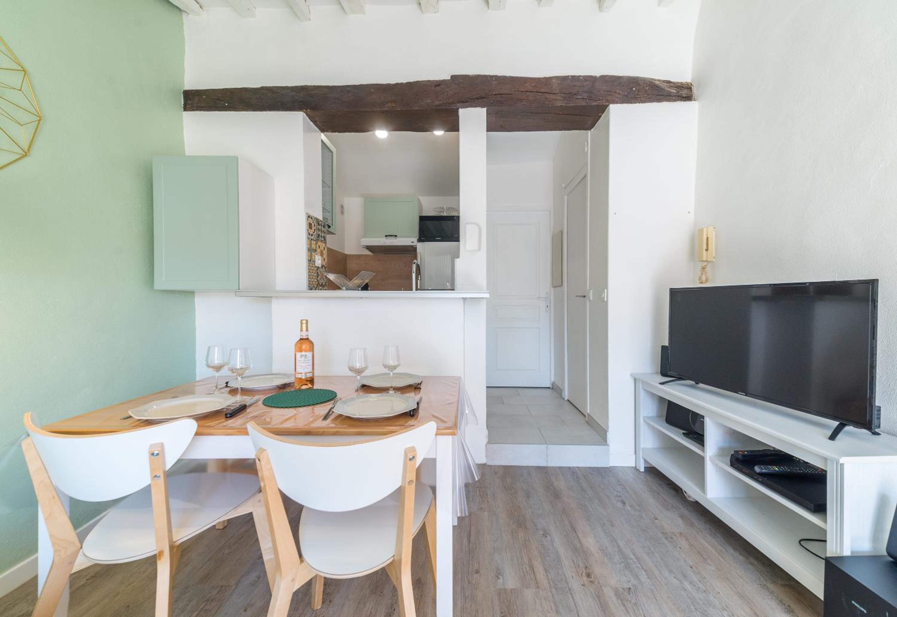 Apartment with Terrace