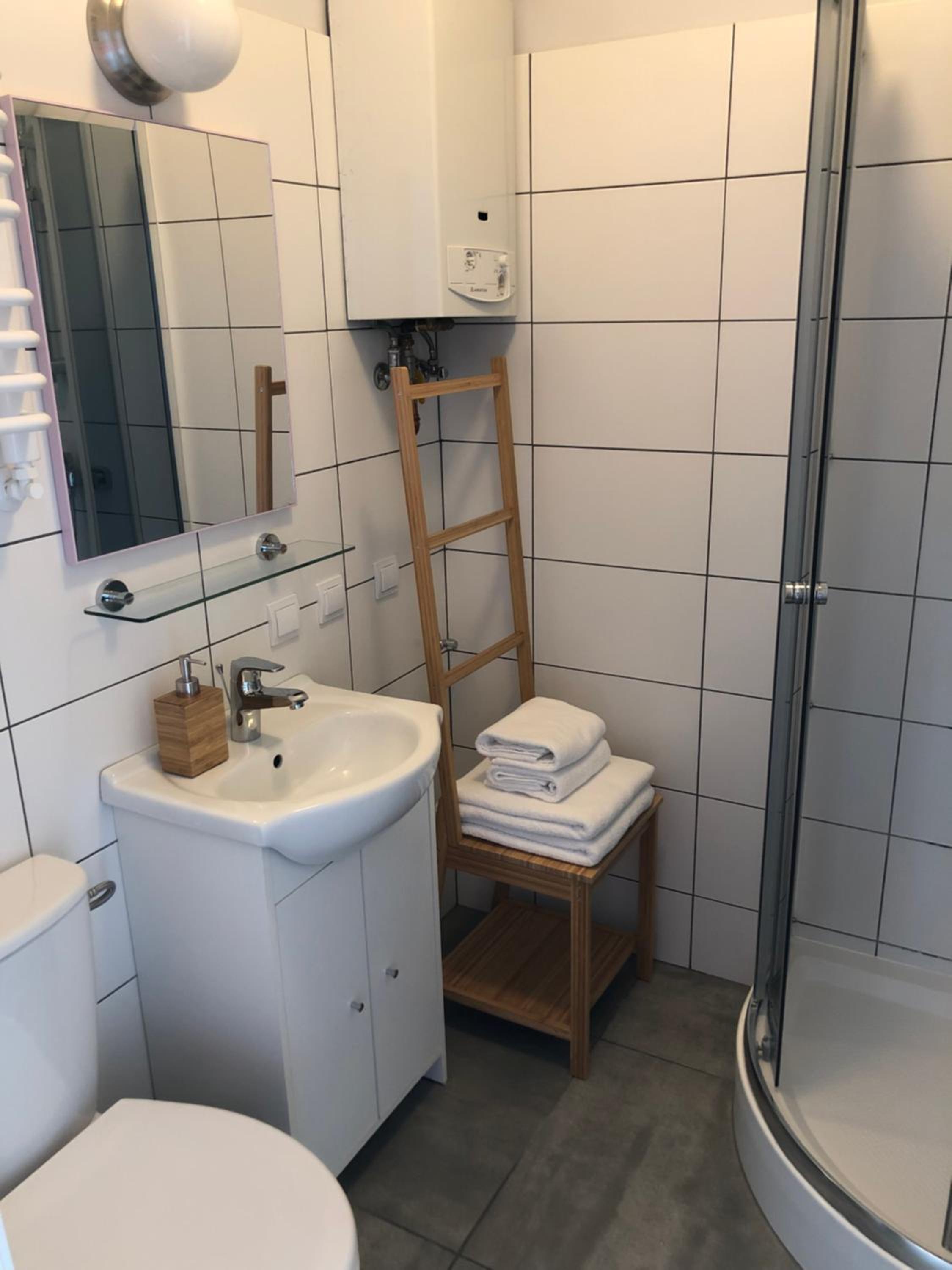Apartment - Photo 4