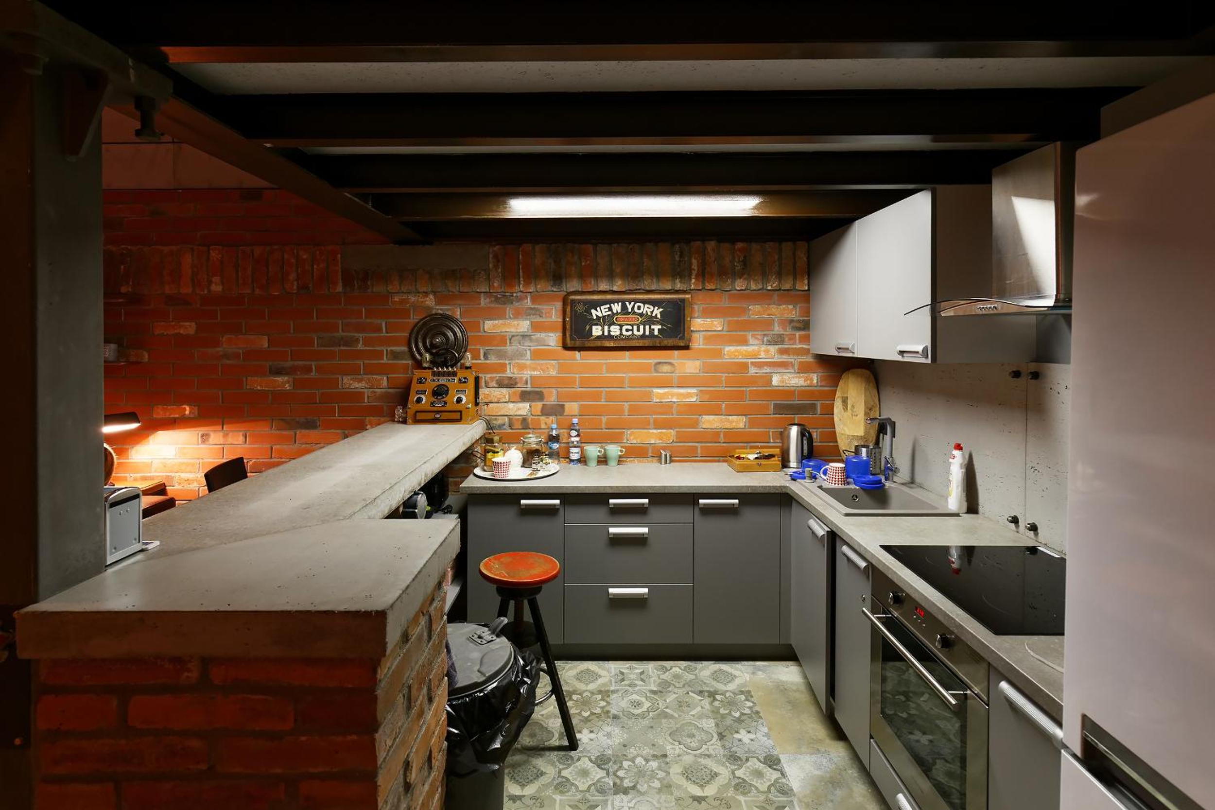 One-Bedroom Apartment - Photo 24