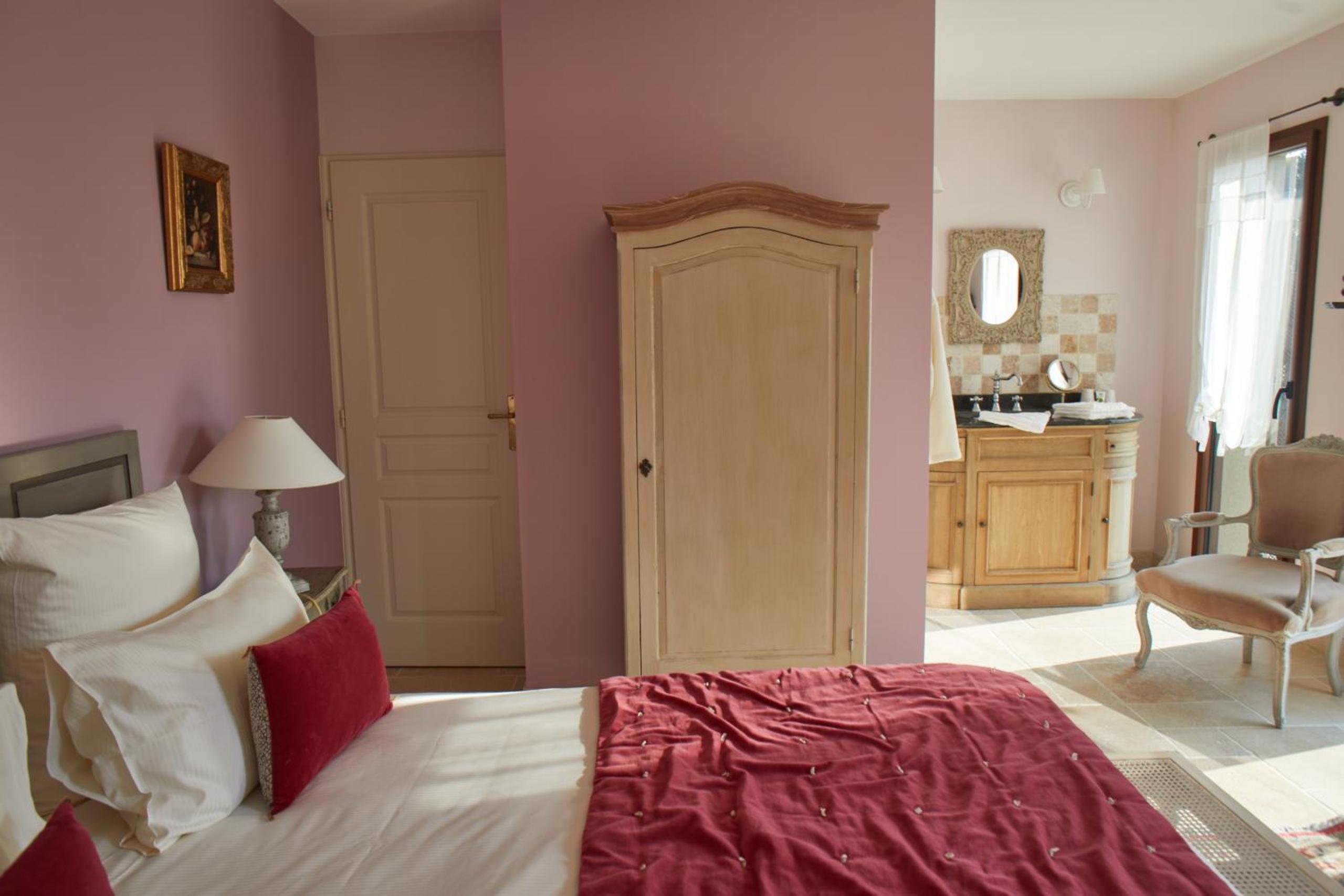 Deluxe Double Room with Shower photo 1