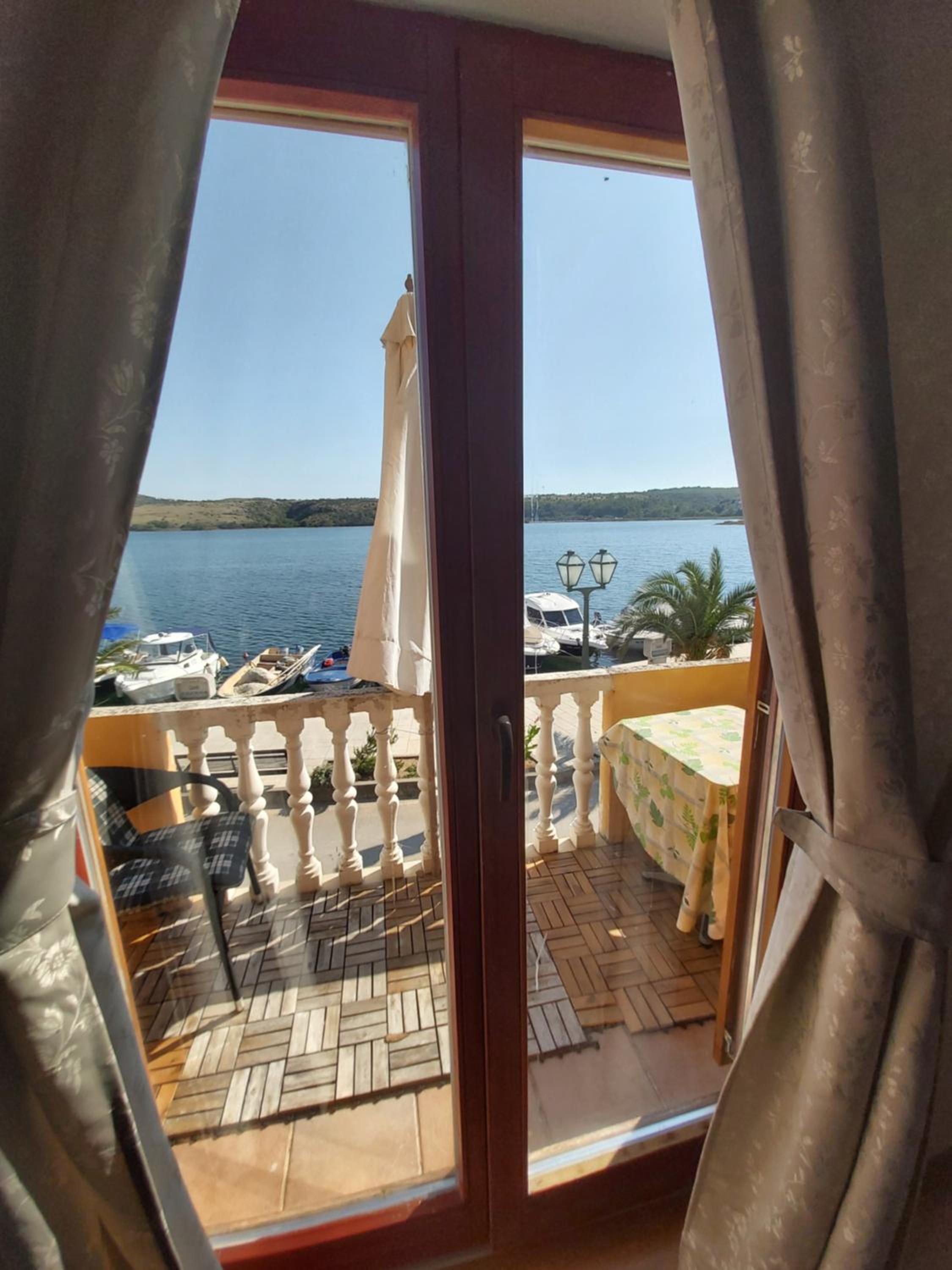 Apartment with Sea View