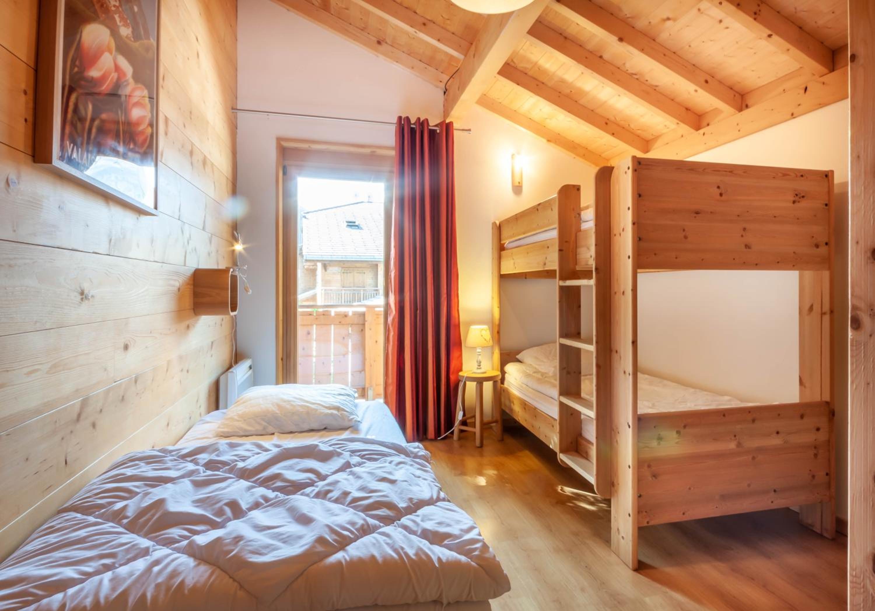 Three-Bedroom Villa photo 2