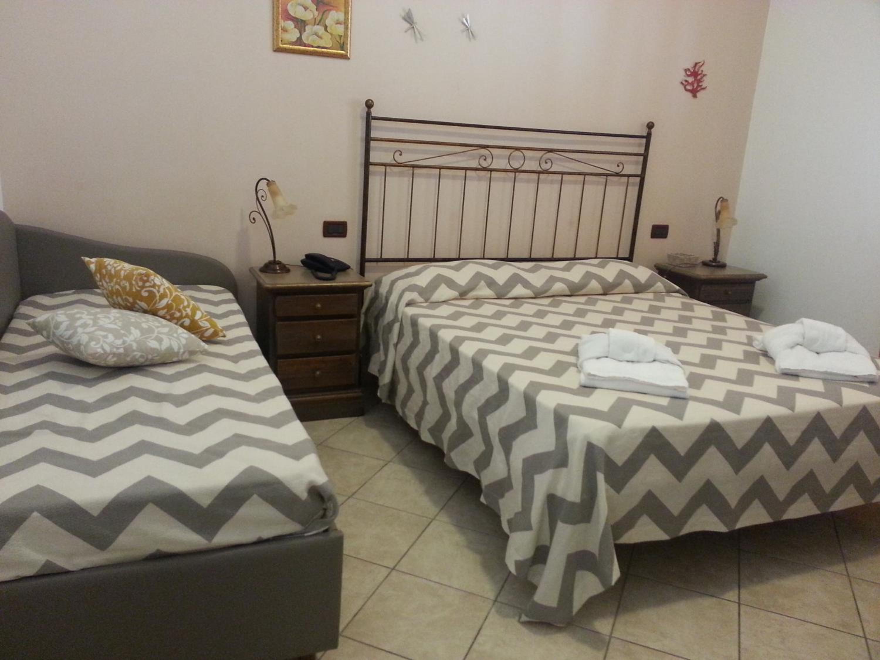Comfort Triple Room photo 3