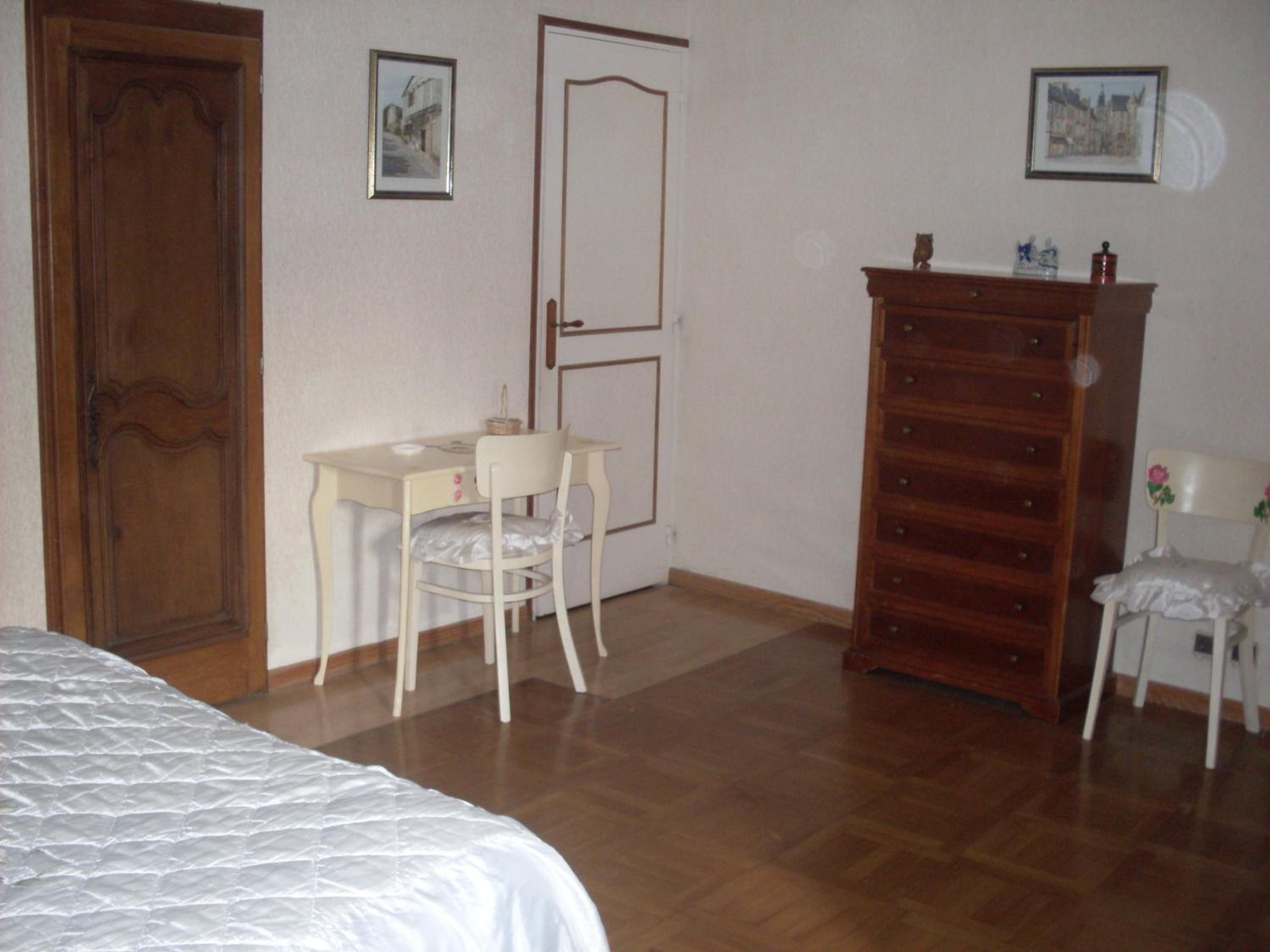 Family Room (4 Adults) photo 2