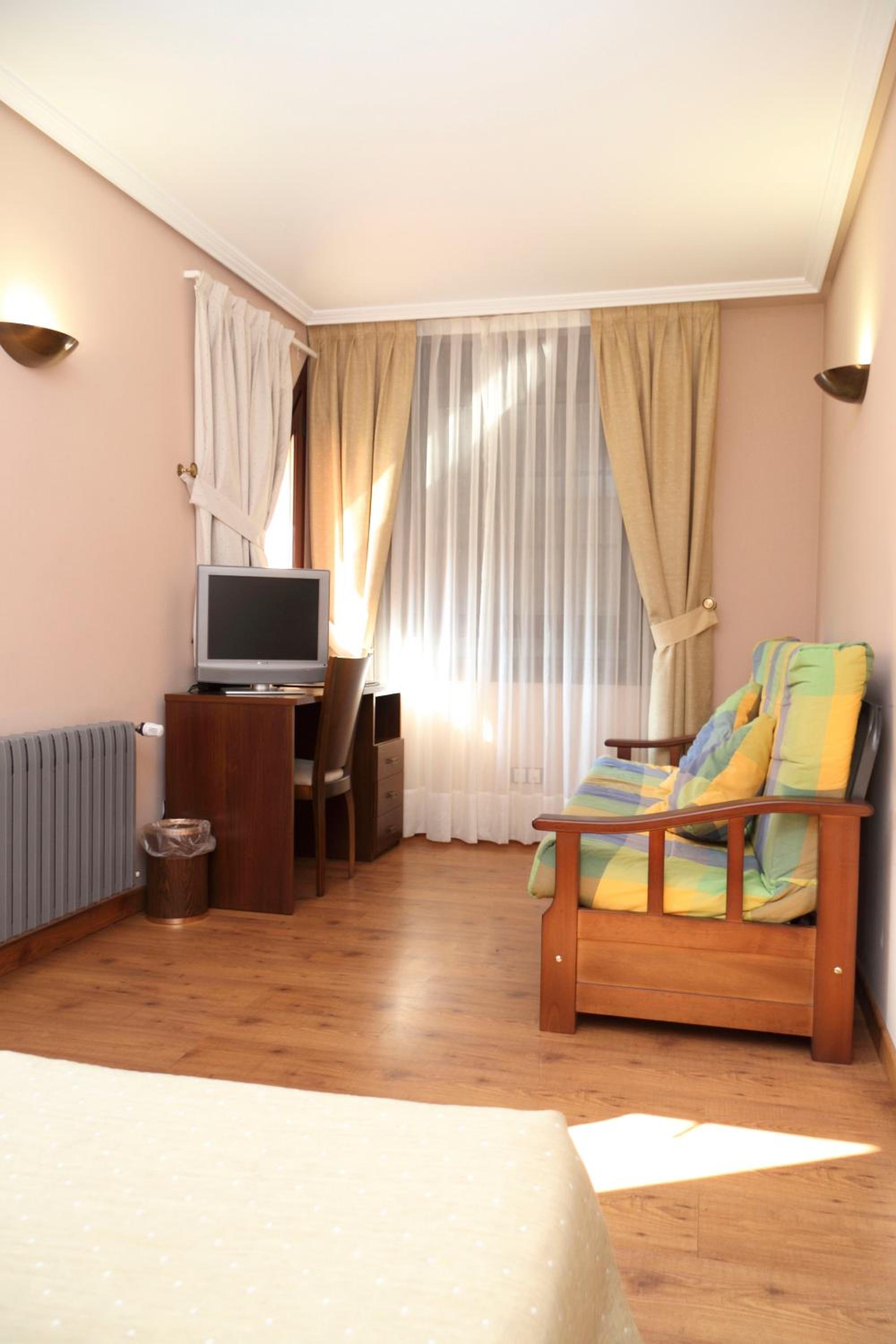 Double Room photo 2