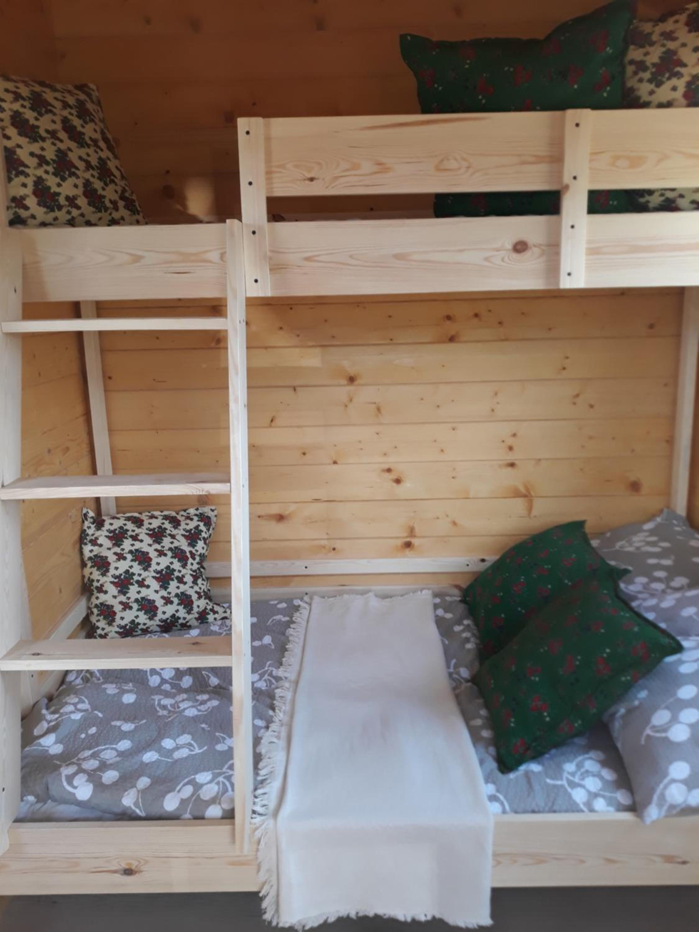 One-Bedroom House photo 1