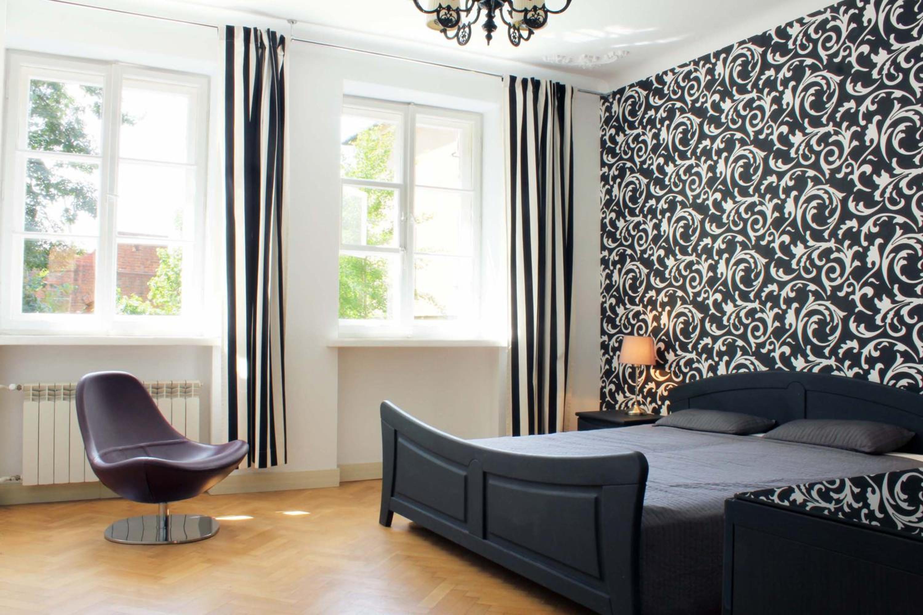Two-Bedroom Apartment - Photo 13