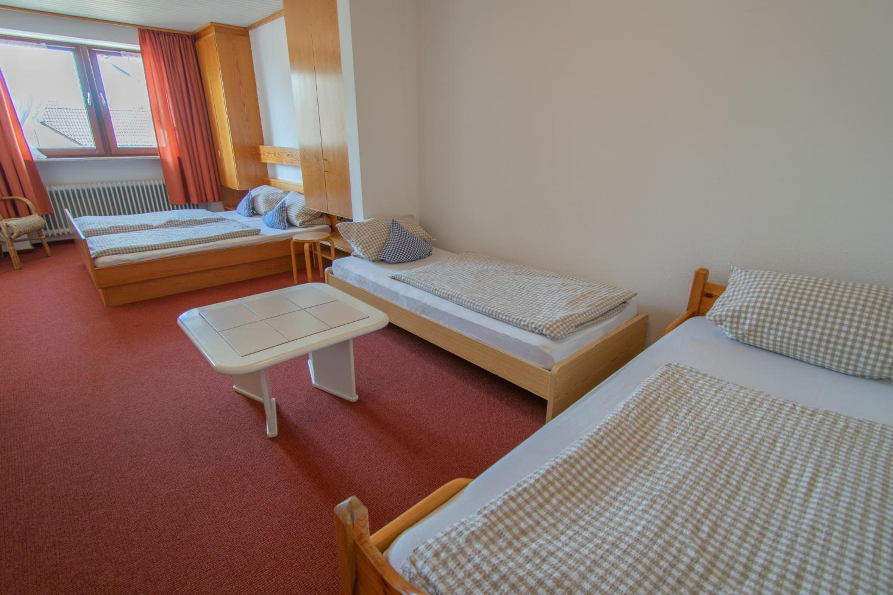 Economy Quadruple Room