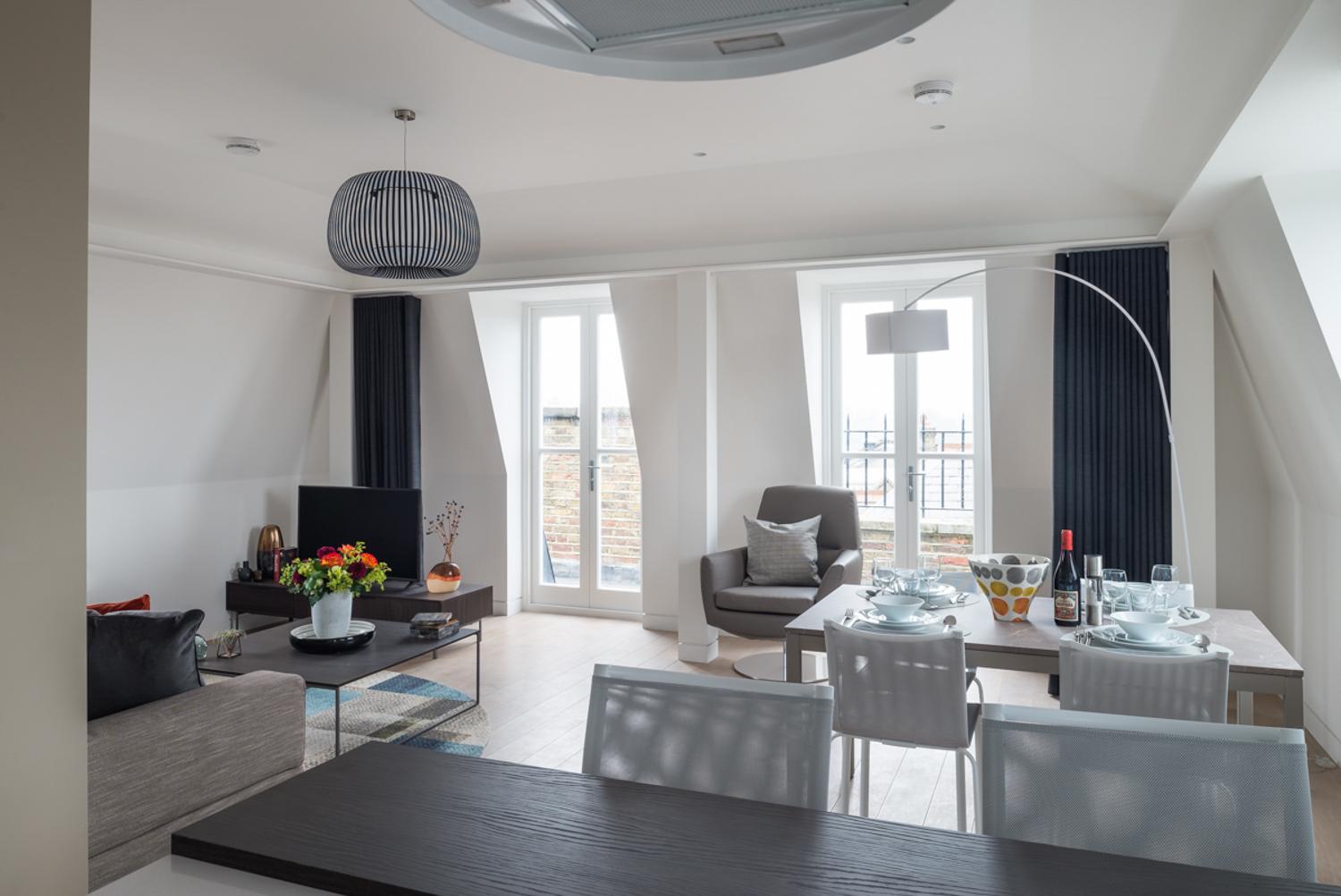 Penthouse Apartment photo 2