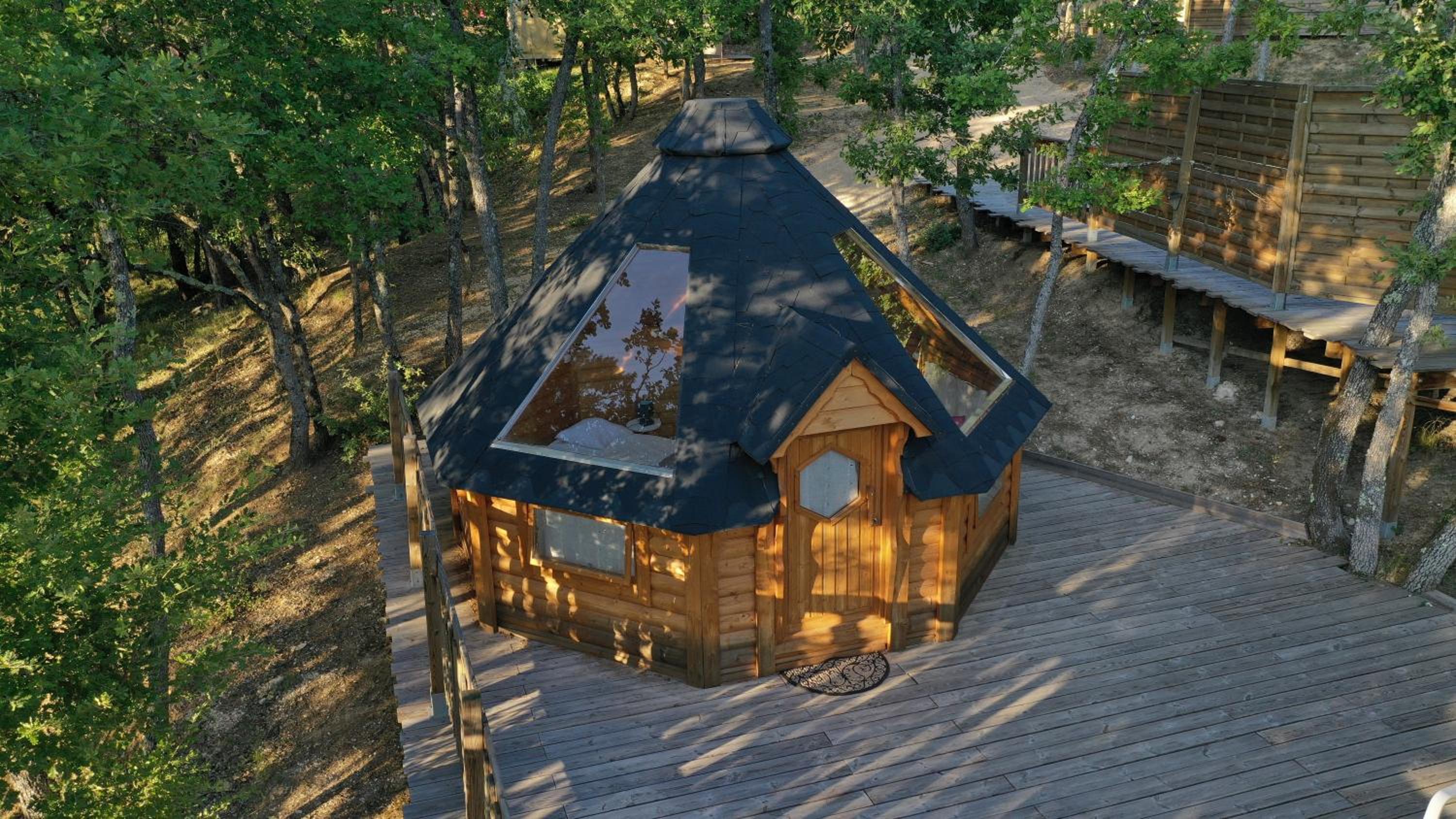 One-Bedroom Chalet - Photo 1